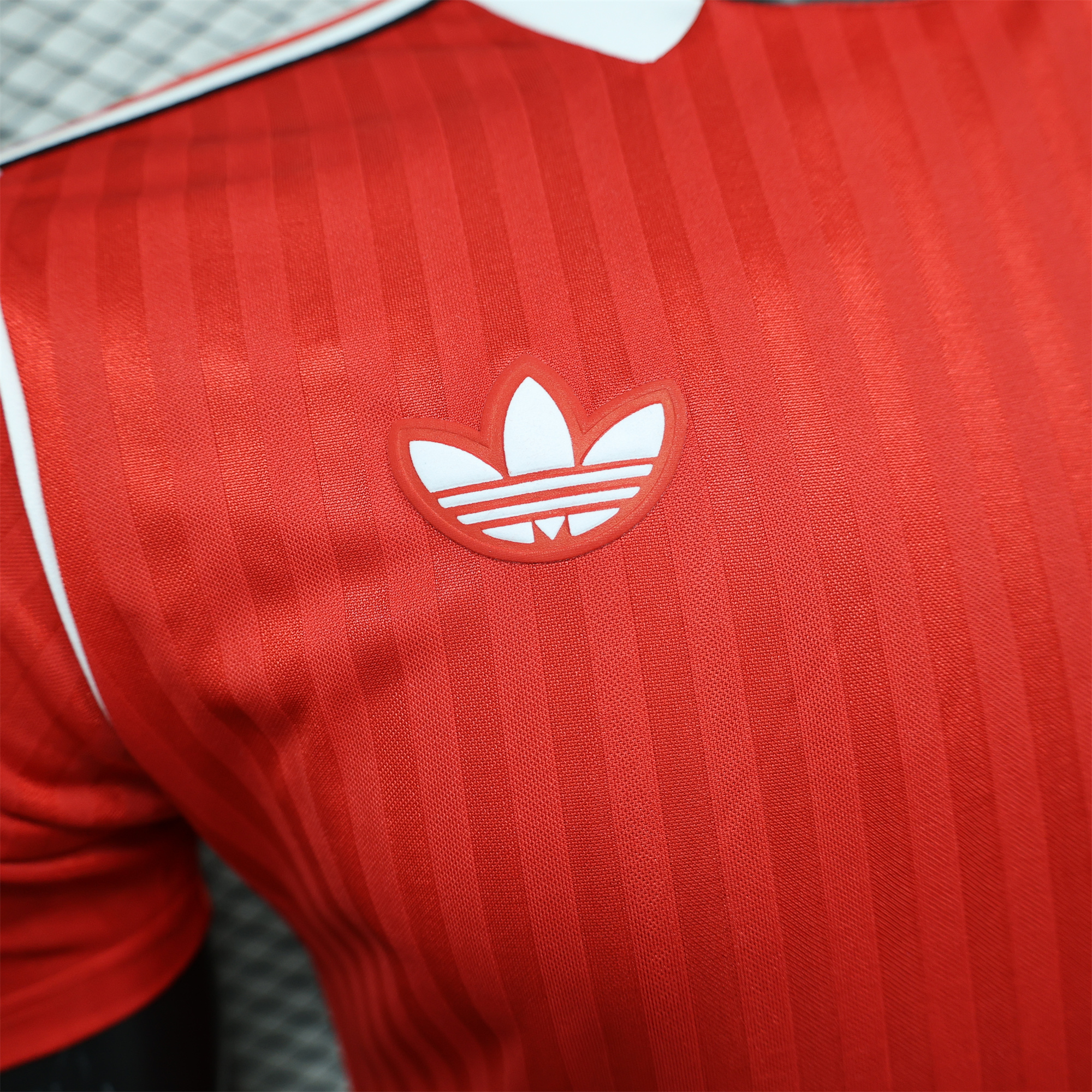 Manchester United 2025 Red Icon Retro Jersey - Player Version - UnitedFutballJersey