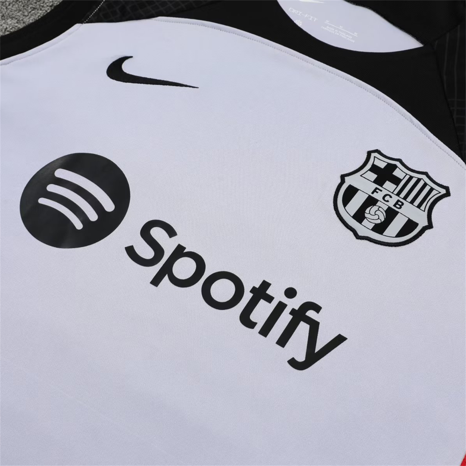 B.A.R.S.A 23-24 Grey Player Vest Training Set - UnitedFutballJersey