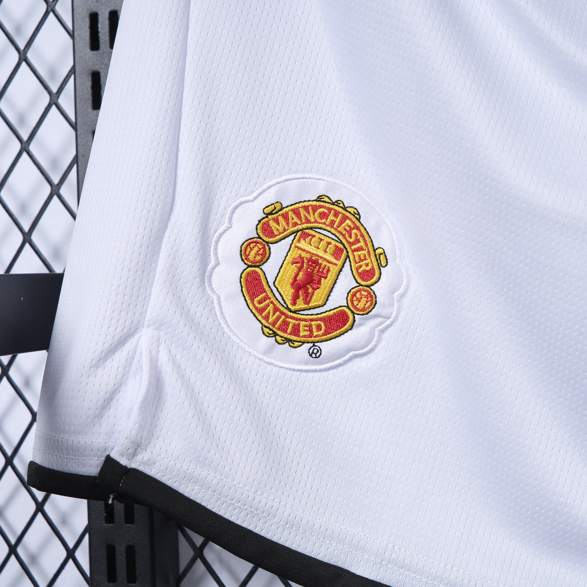 Retro Manchester United 2007-08 Home Shorts - UnitedFutballJersey