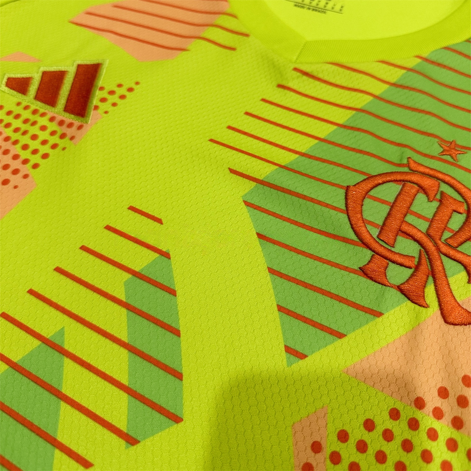 Flamengo 25-26 Yellow Green Goalkeeper Jersey - Fans Version - UnitedFutballJersey