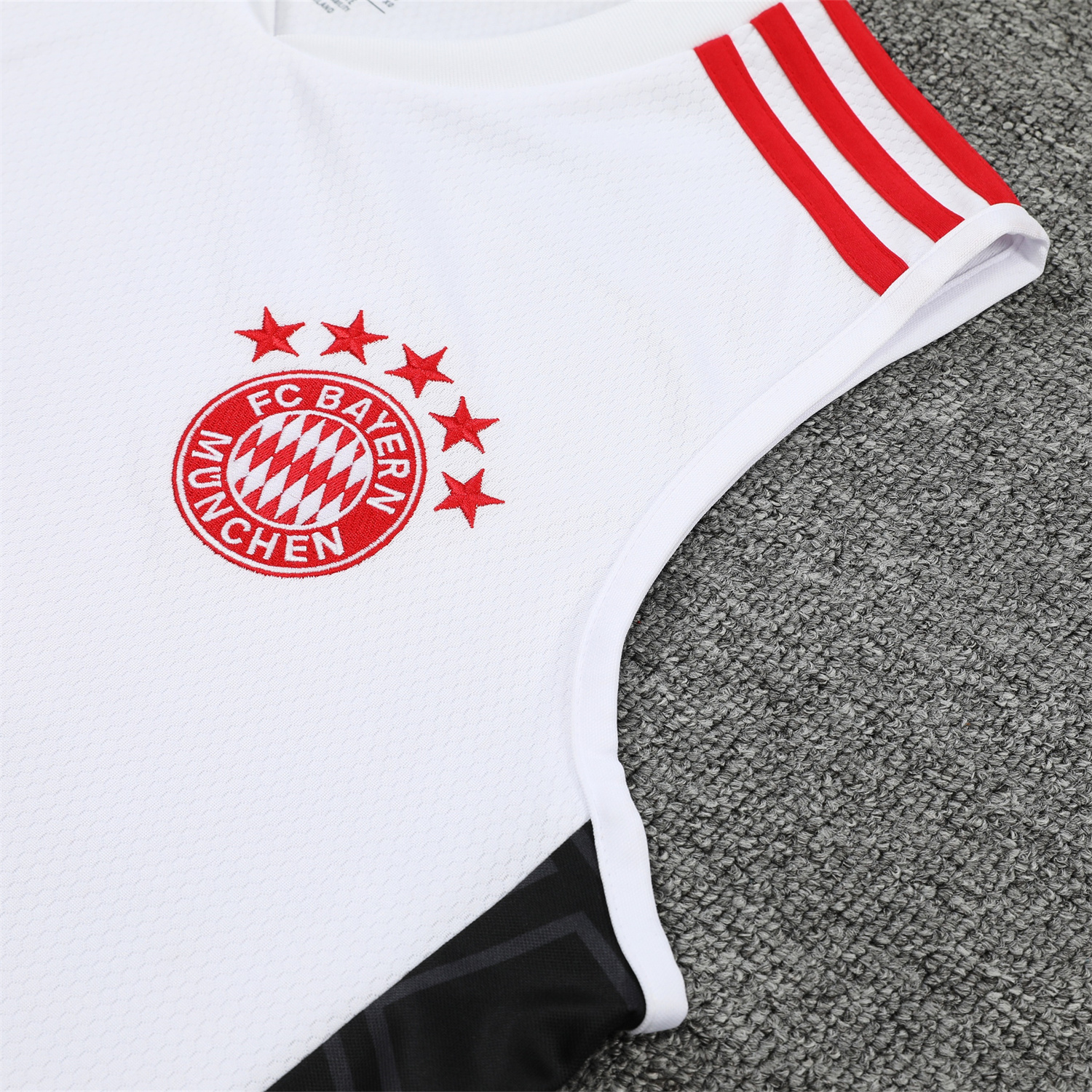 Bayern Munich 23-24 White Training Vest Suit - UnitedFutballJersey
