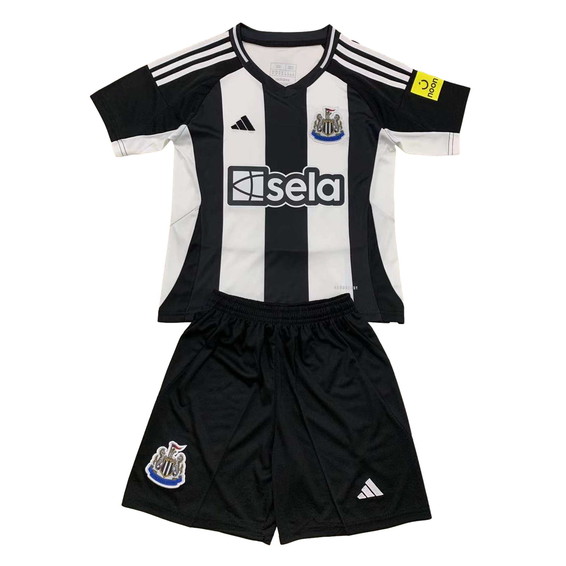 Newcastle United 24-25 Home Stadium Kids Kit - UnitedFutballJersey