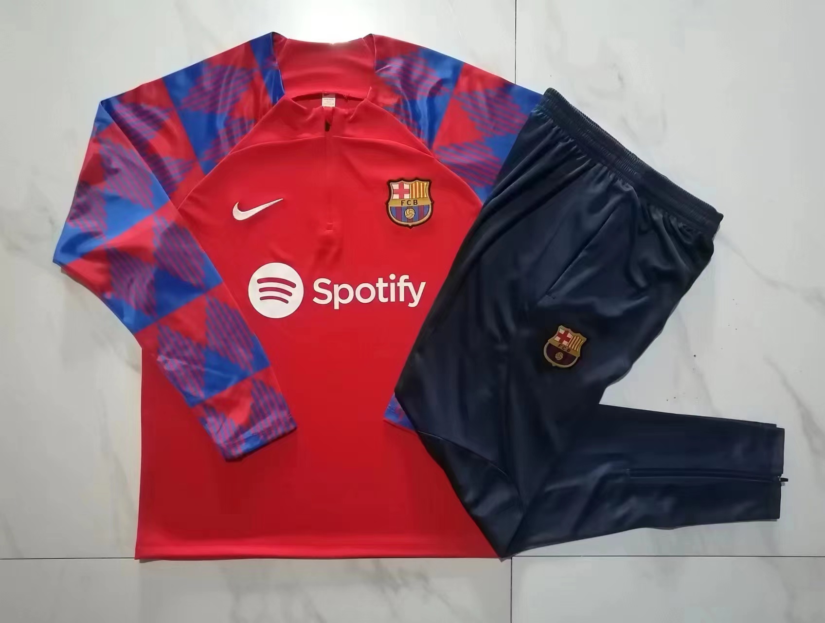 B.A.R.S.A 23-24 Long Sleeve Training Set - Red - UnitedFutballJersey