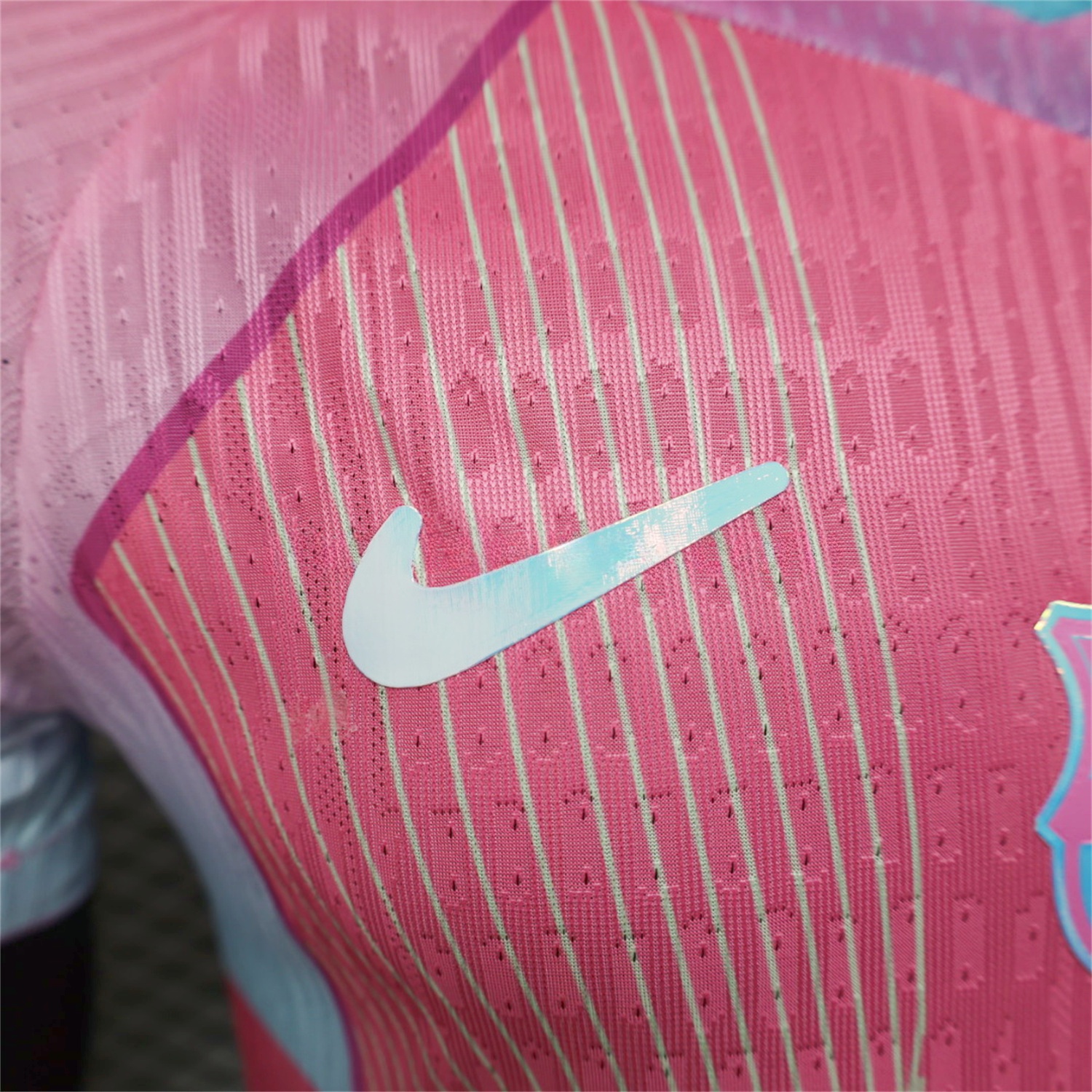 B.A.R.S.A 25-26 Pink and Light Blue Stripes Jersey - Player Version - UnitedFutballJersey