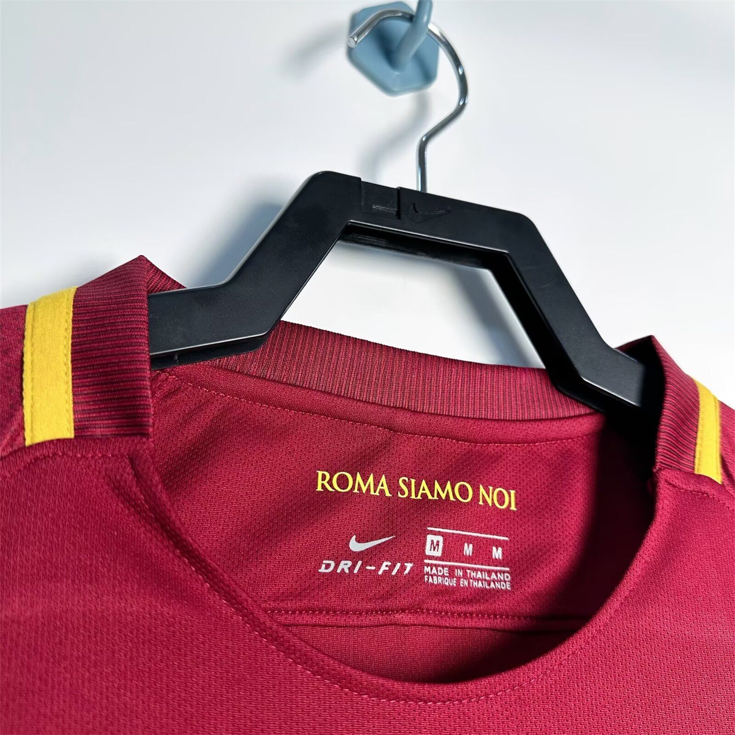 Retro Roma 2017-18 Home Long Sleeves Jersey - UnitedFutballJersey