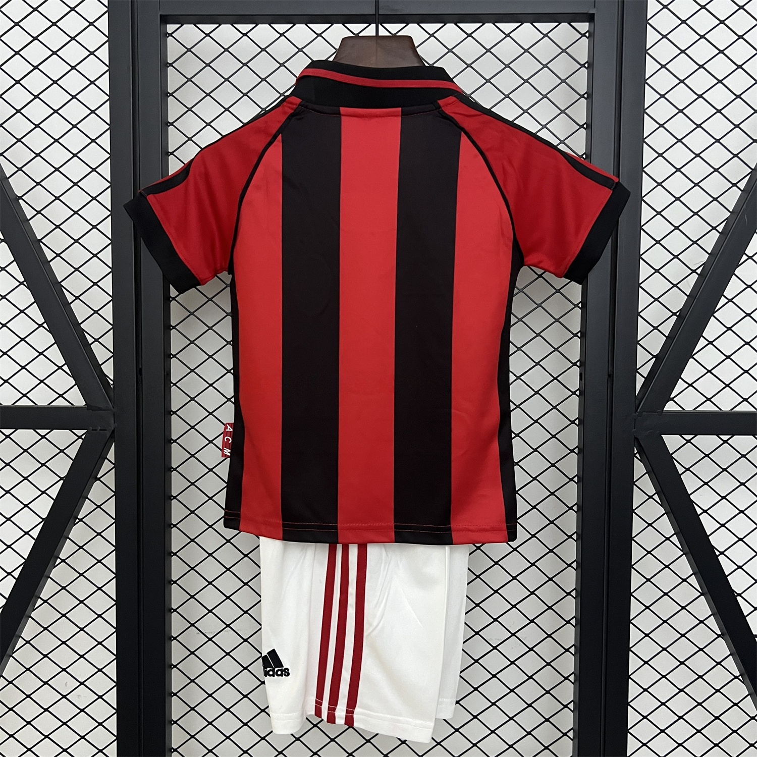 Retro AC Milan 1998-99 Home Kids Kit - UnitedFutballJersey
