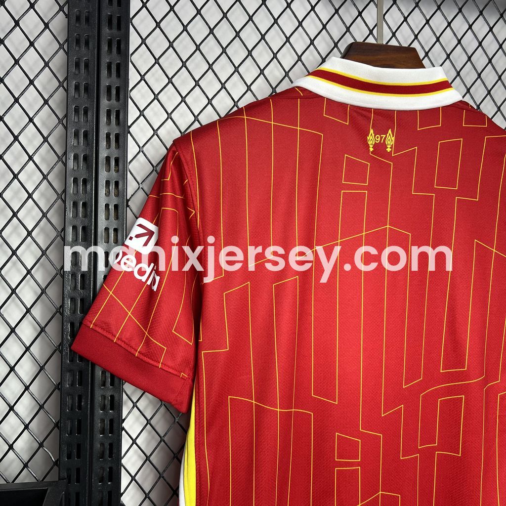 Liver.pool 24-25 Home Jersey with Golden Champions Patch - Fans Version - UnitedFutballJersey