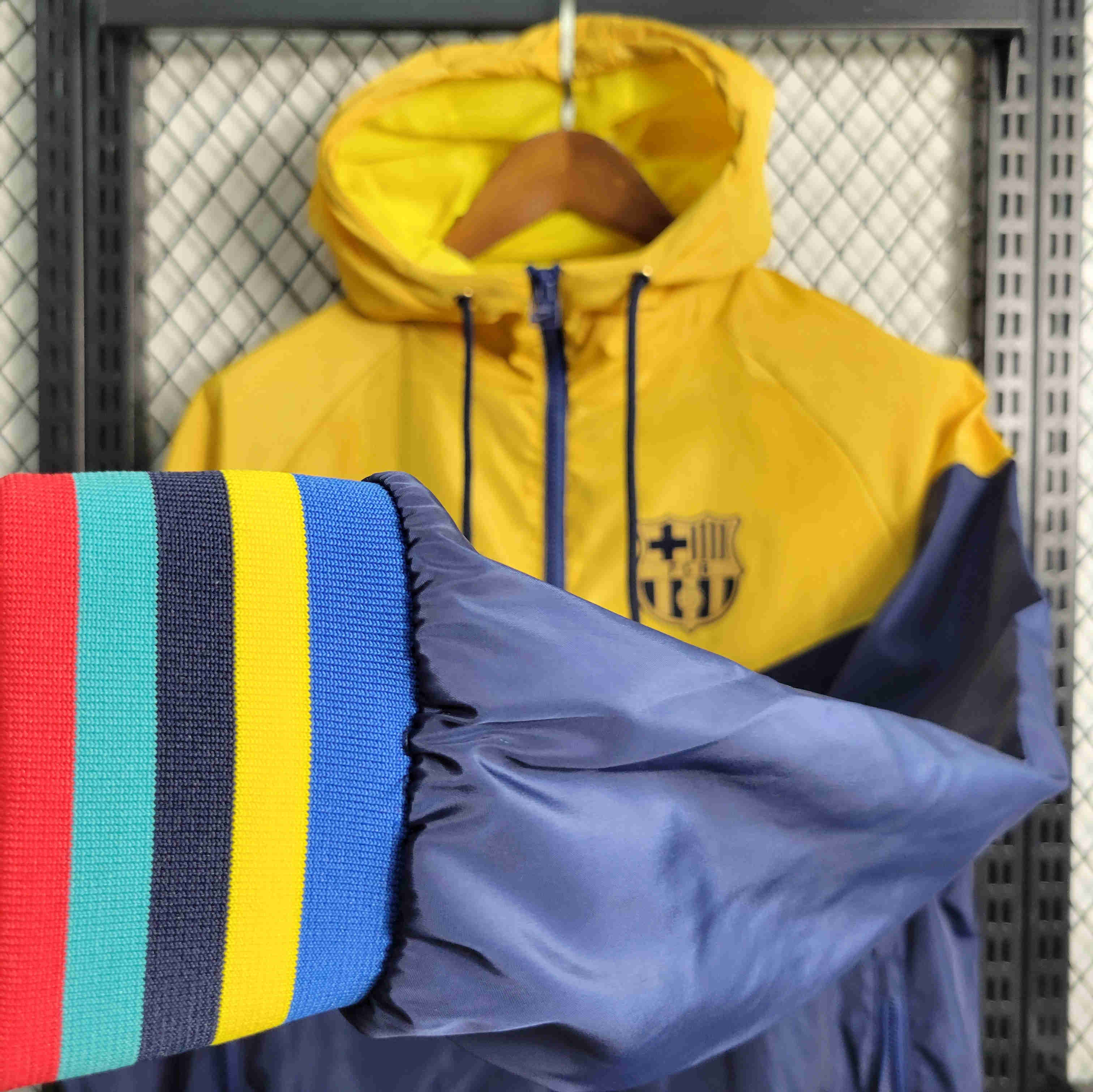 B.A.R.S.A 23-24 Red Royal Blue Yellow PlayerWindbreaker - UnitedFutballJersey