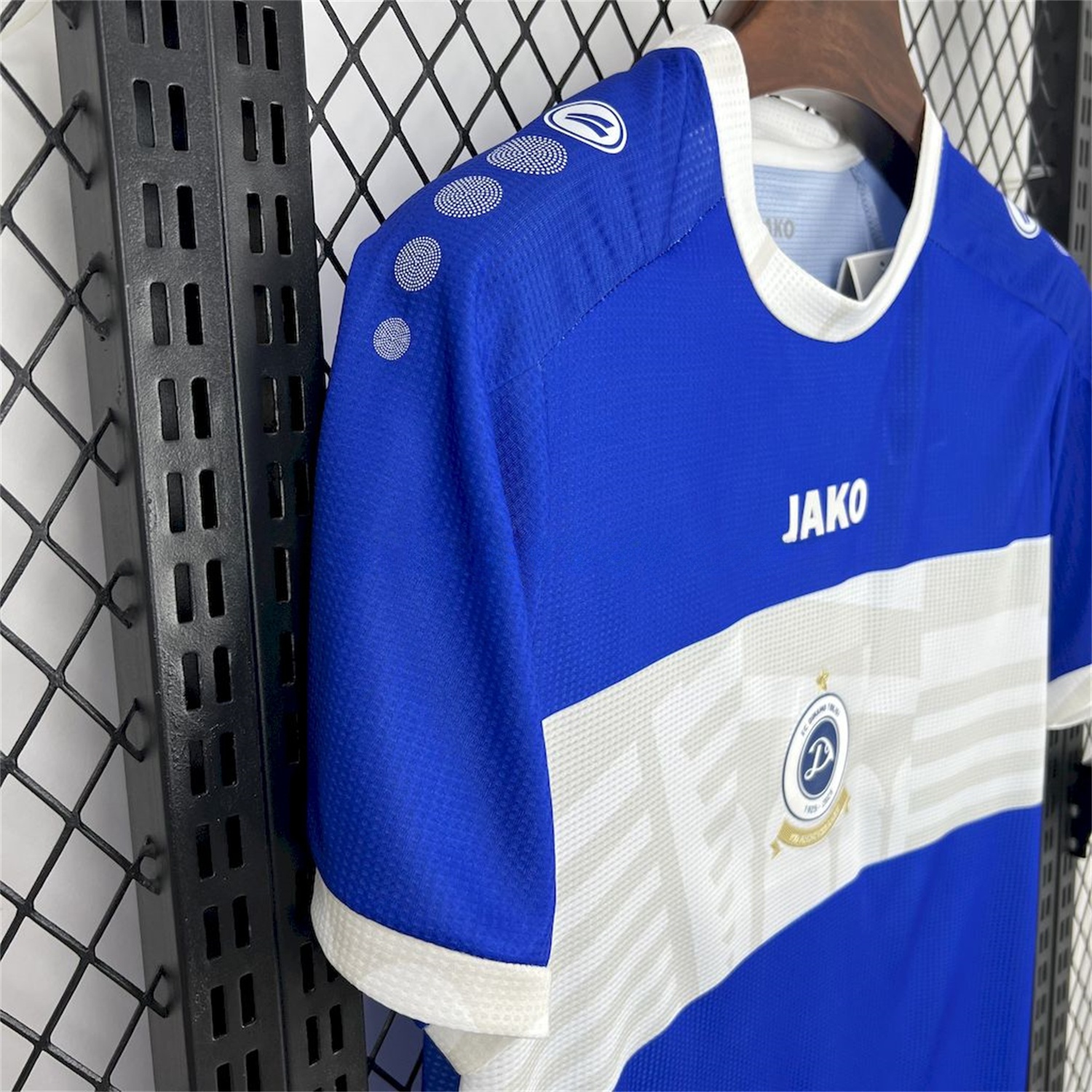Dinamo Tbilisi 25-26 Home Jersey - Fans Version - UnitedFutballJersey