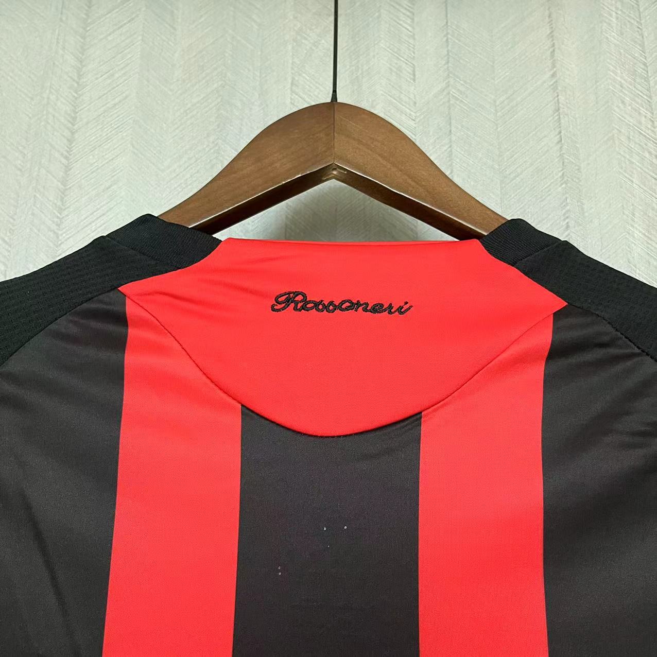 Retro AC Milan 2008-09 Home Long Sleeve Jersey - UnitedFutballJersey