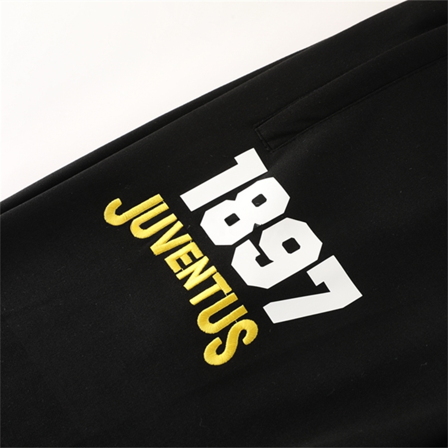 Juventus 25-26 Originals Varsity Hoodie Set - Black Hoodie and Pants - UnitedFutballJersey