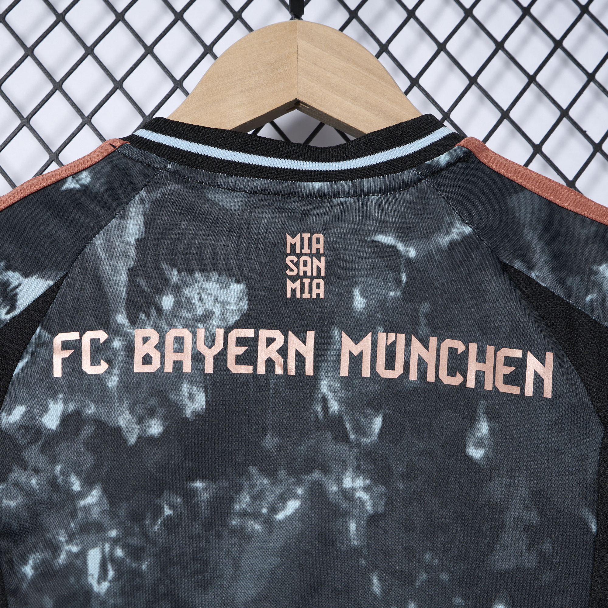 Bayern Munich 24-25 Away Kids Kit - Fans Version - UnitedFutballJersey