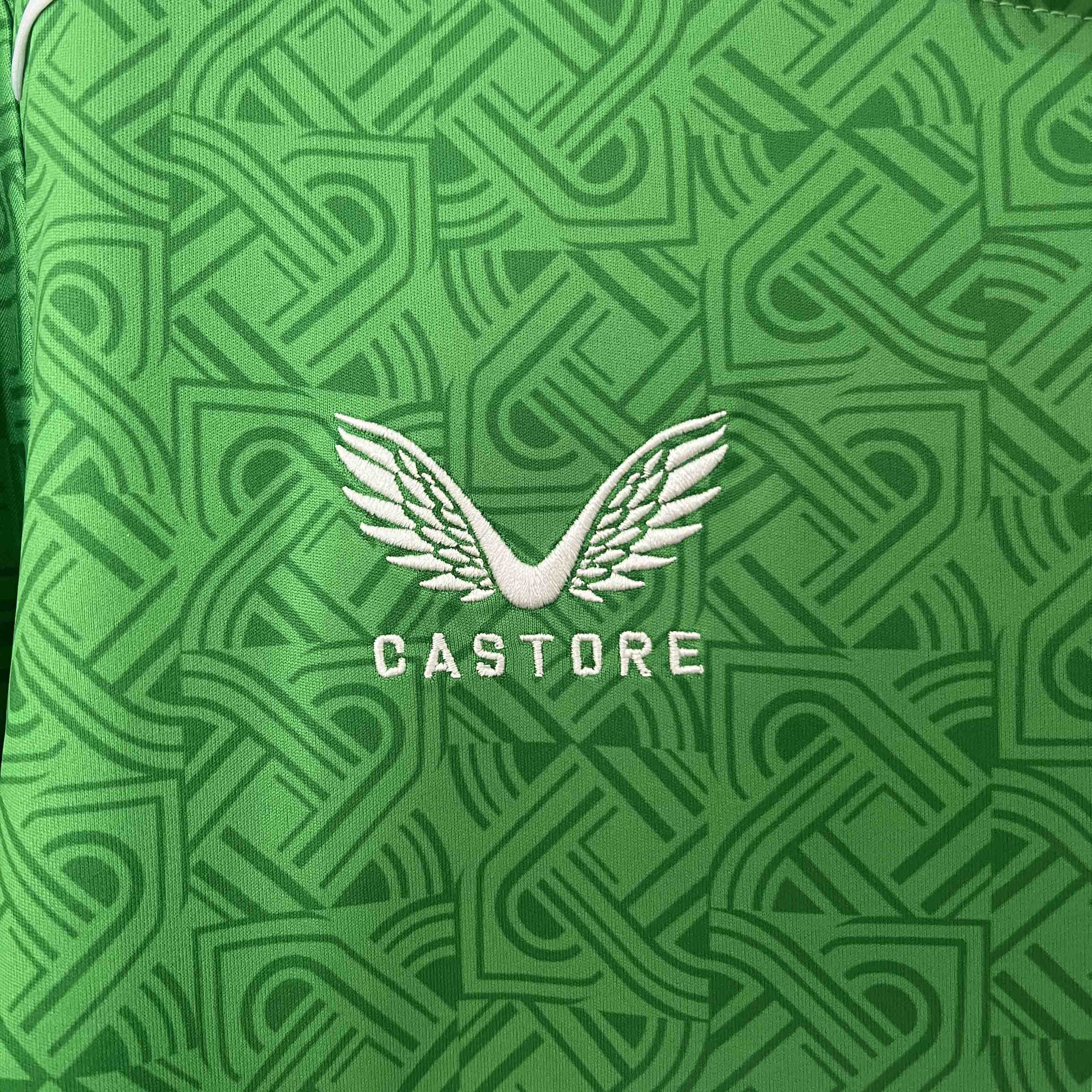 Ireland 2024 Home Stadium Jersey - Fans Version (with SKY patch) - UnitedFutballJersey