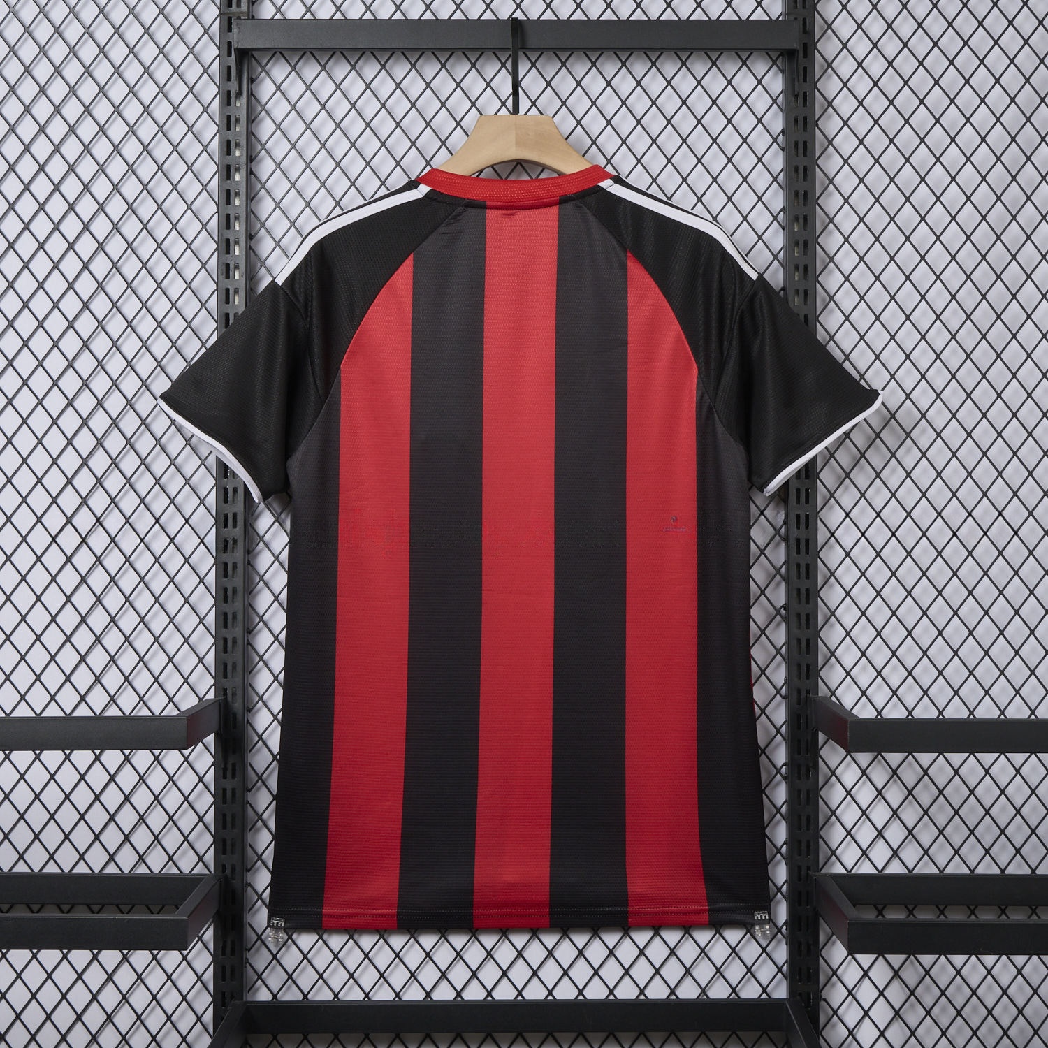 Frankfurt 25-26 Home Jersey - Fans Version - UnitedFutballJersey
