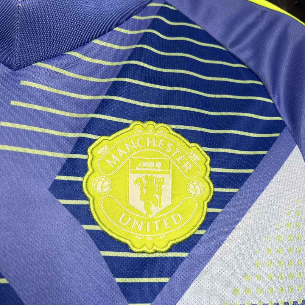 Manchester United 24-25 Blue Goalkeeper Jersey - Fans Version - UnitedFutballJersey