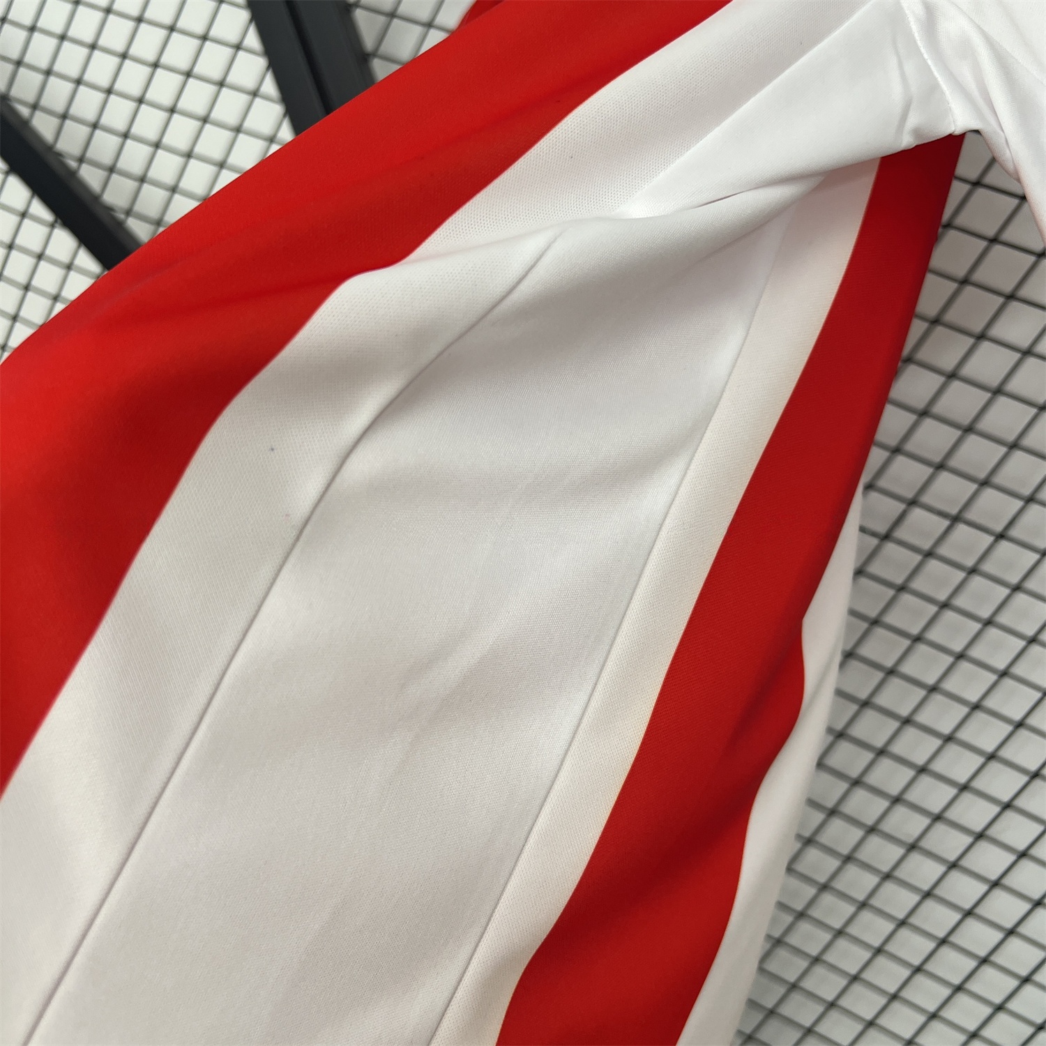 Retro Atletico Madrid 2003-04 Home Centenary Special Jersey - UnitedFutballJersey