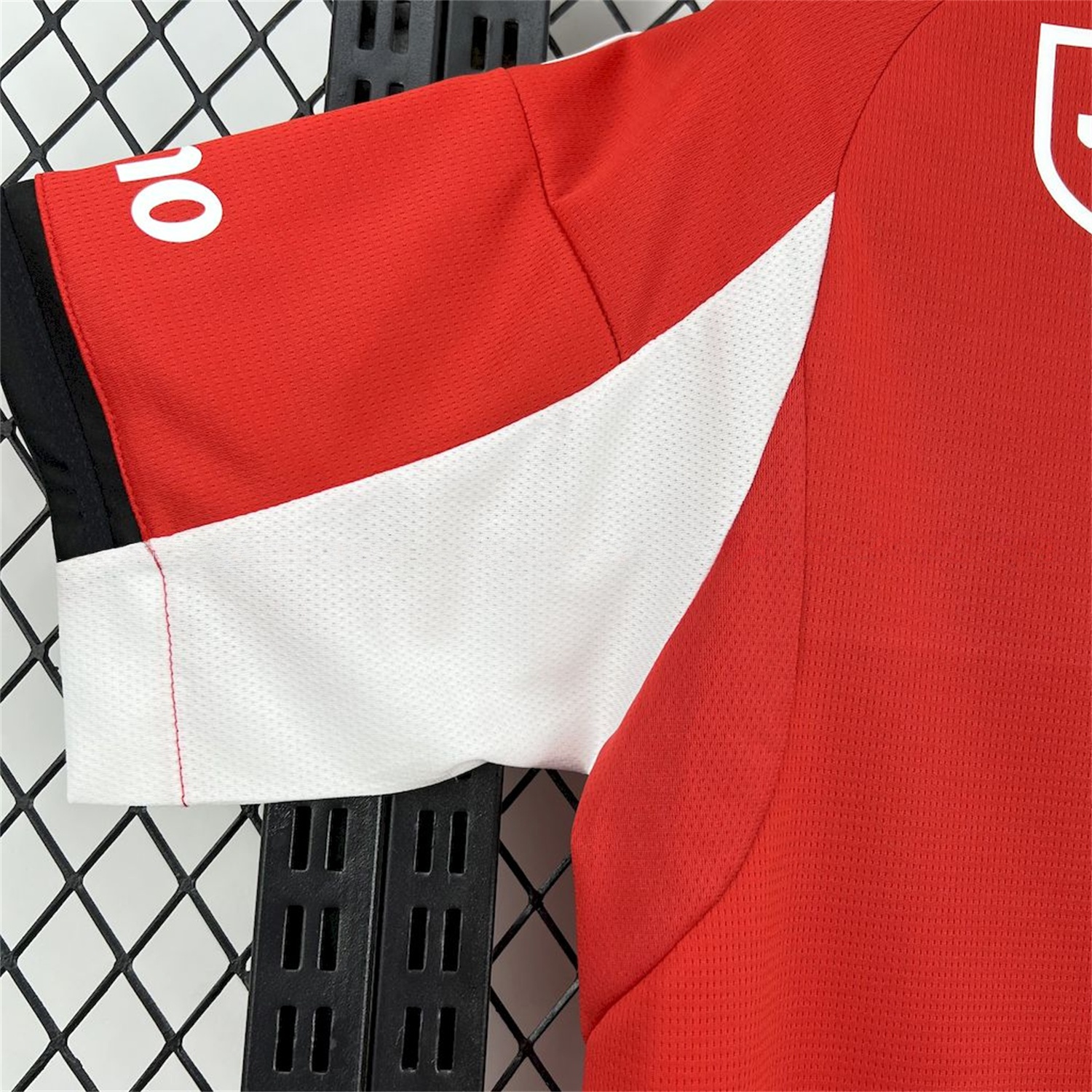 Benfica 25-26 Home Jersey - Fans Version - UnitedFutballJersey