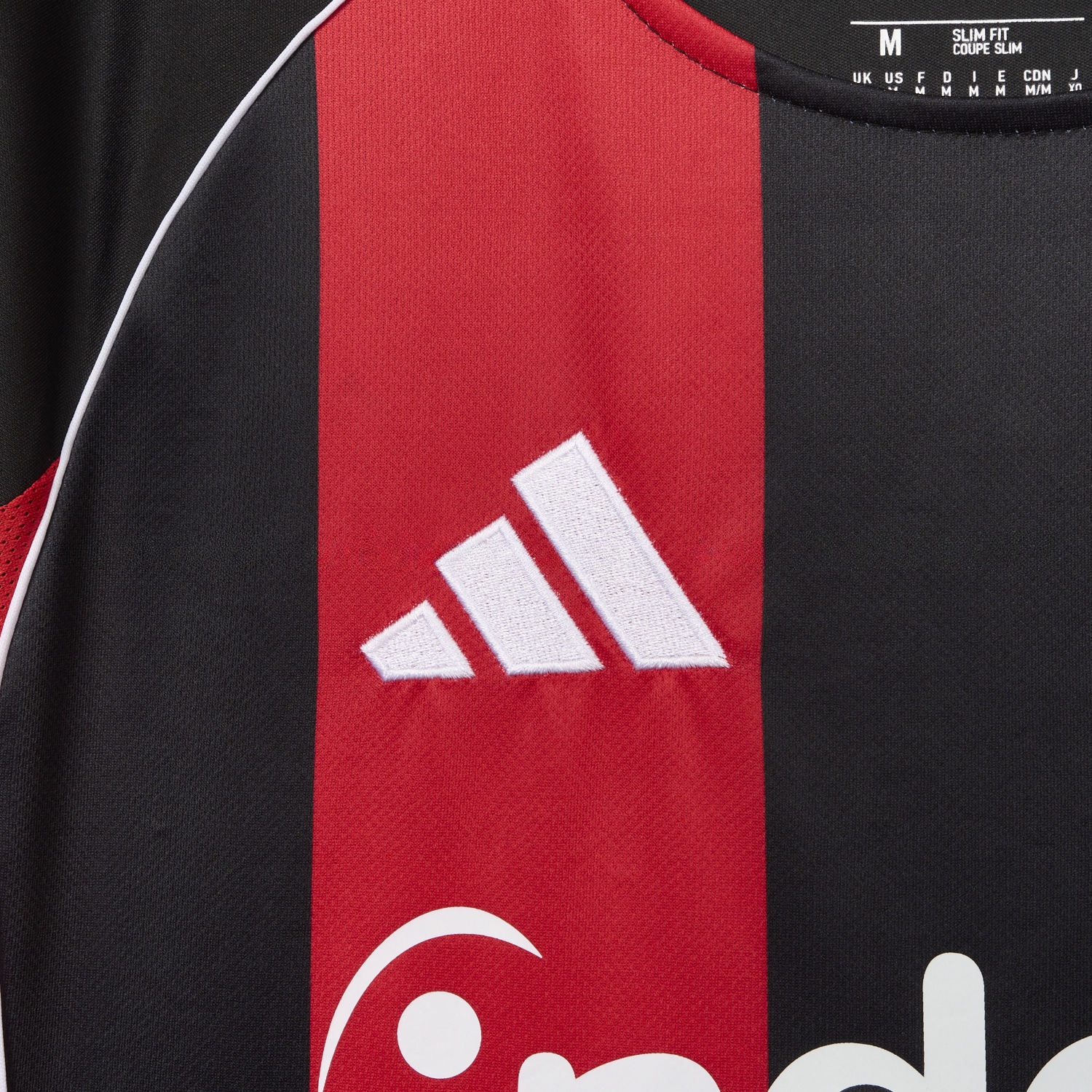Frankfurt 25-26 Home Red Jersey - Fans Version - UnitedFutballJersey