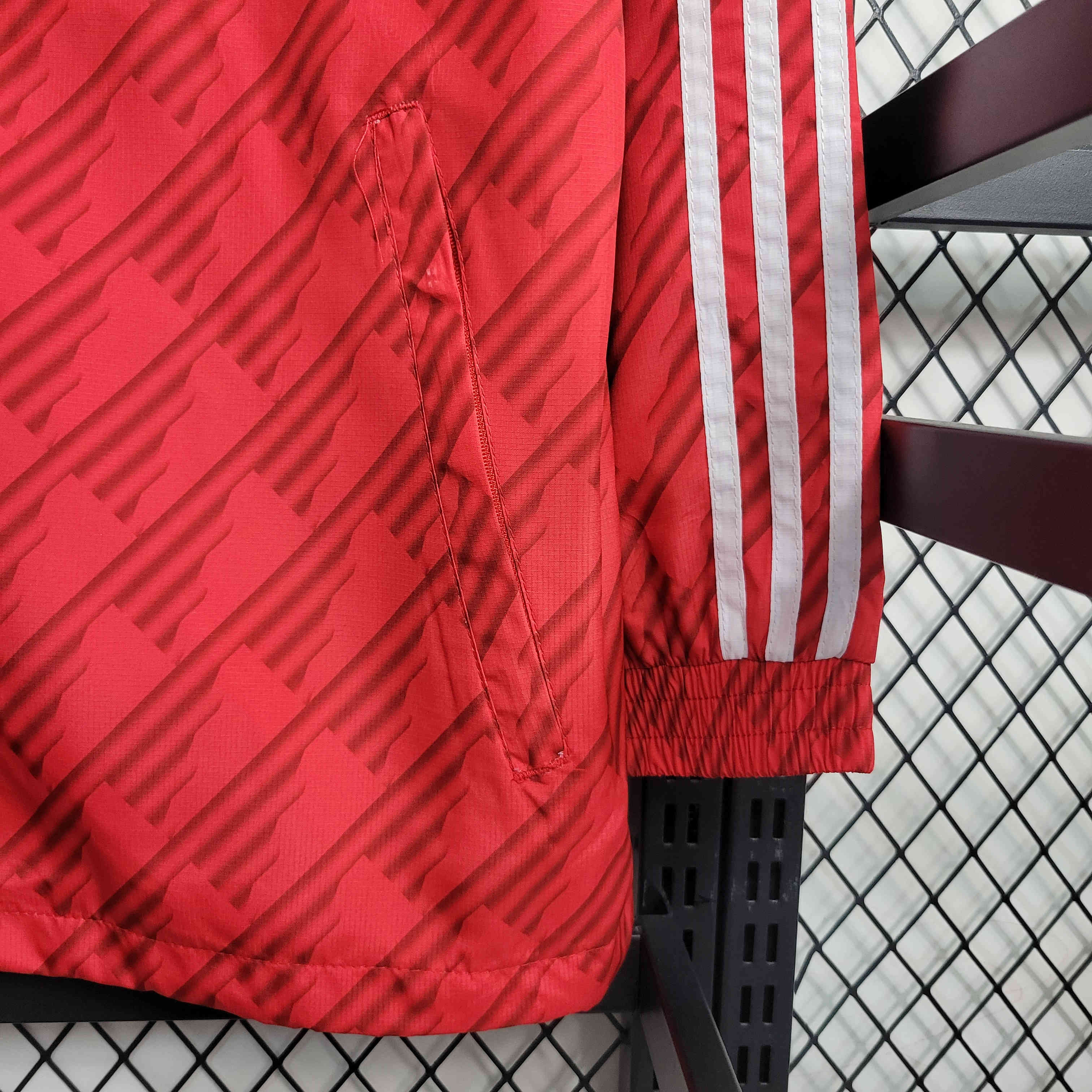 23-24 Manchester United Red Windbreaker - UnitedFutballJersey