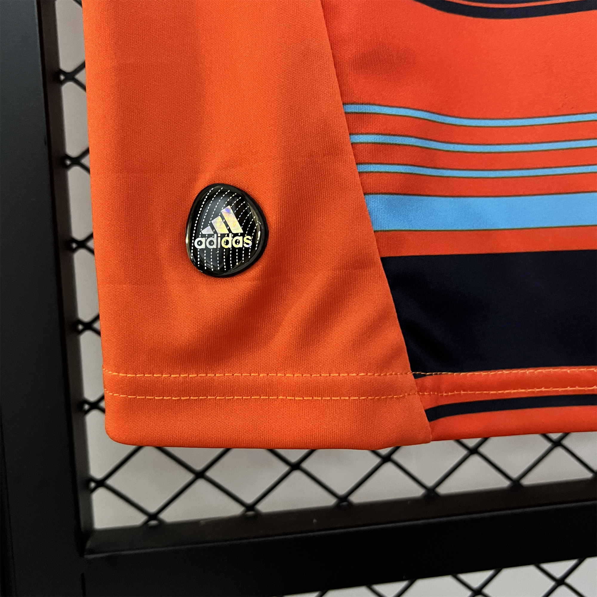 Retro Marseille 2011-12 Third Jersey - UnitedFutballJersey