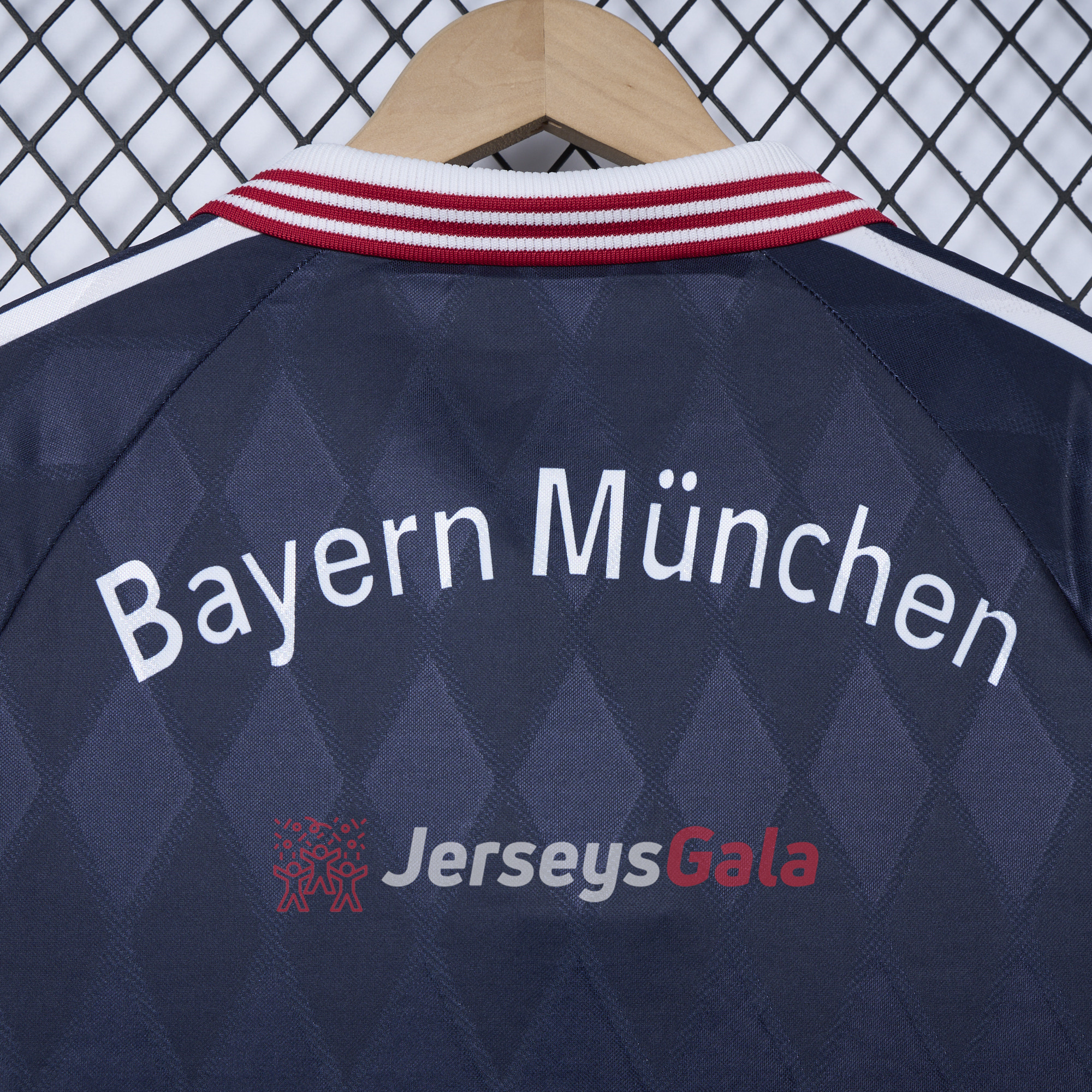 Retro Bayern Munich 1997-99 Home Long Jersey - UnitedFutballJersey
