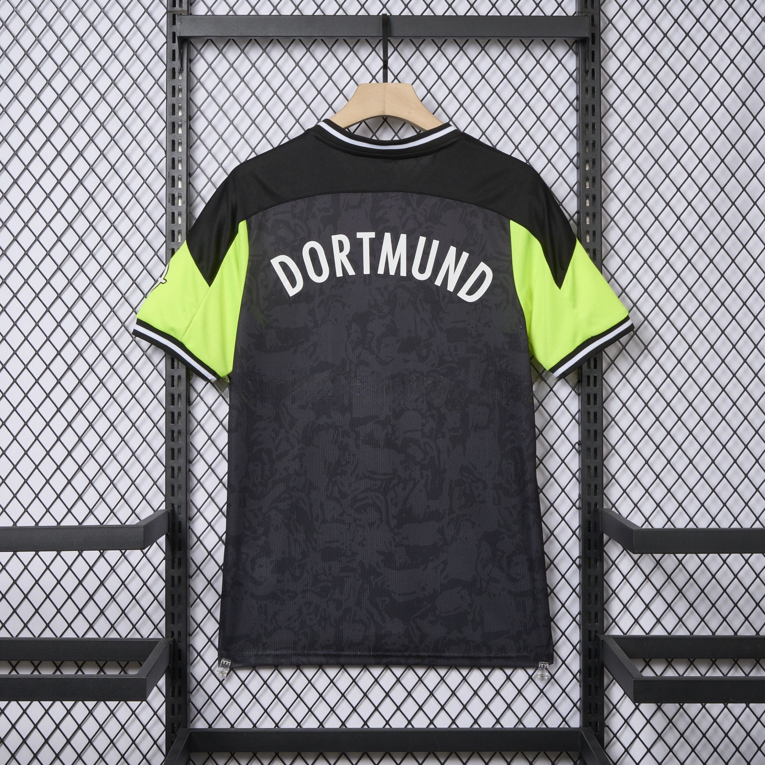 Retro Dortmund 2020-21 Black Special Edition Jersey - UnitedFutballJersey