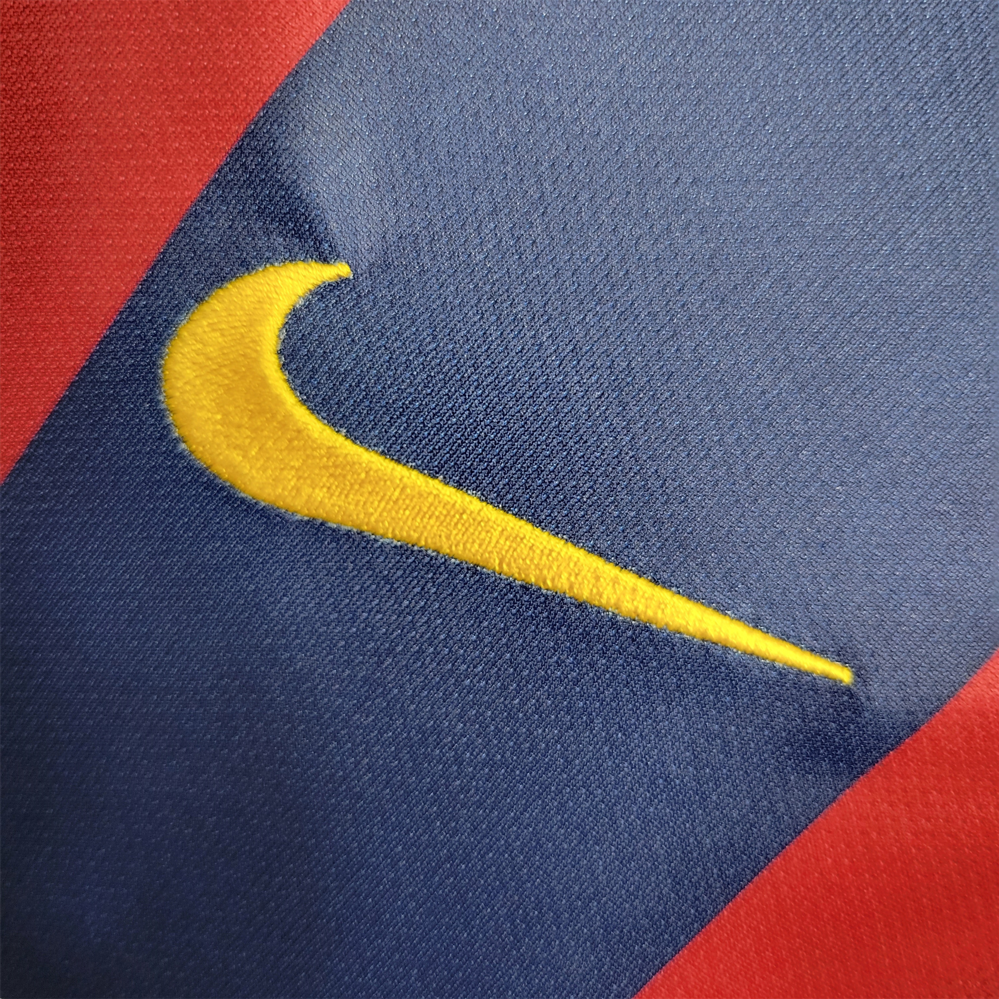Retro Barcelona 14-15 Home Stadium Long Sleeve Jersey - UnitedFutballJersey