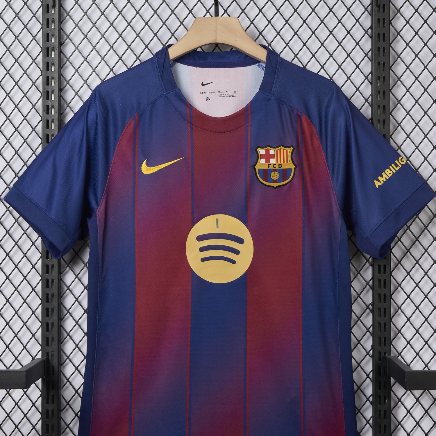 Barcelona 25-26 Home Jersey - Fans Version - UnitedFutballJersey