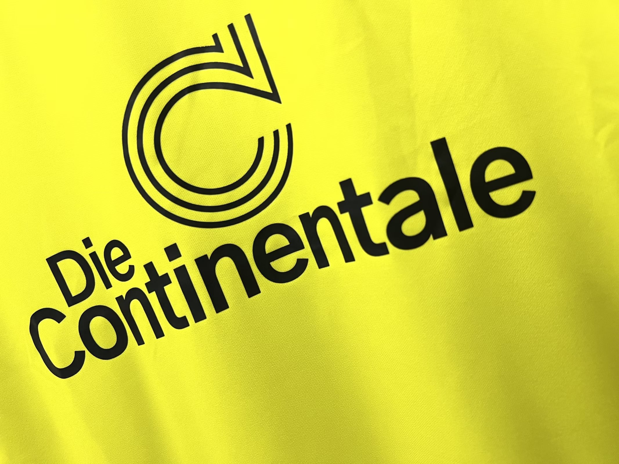 Dortmund Retro 95-96 Home Shirt - UnitedFutballJersey