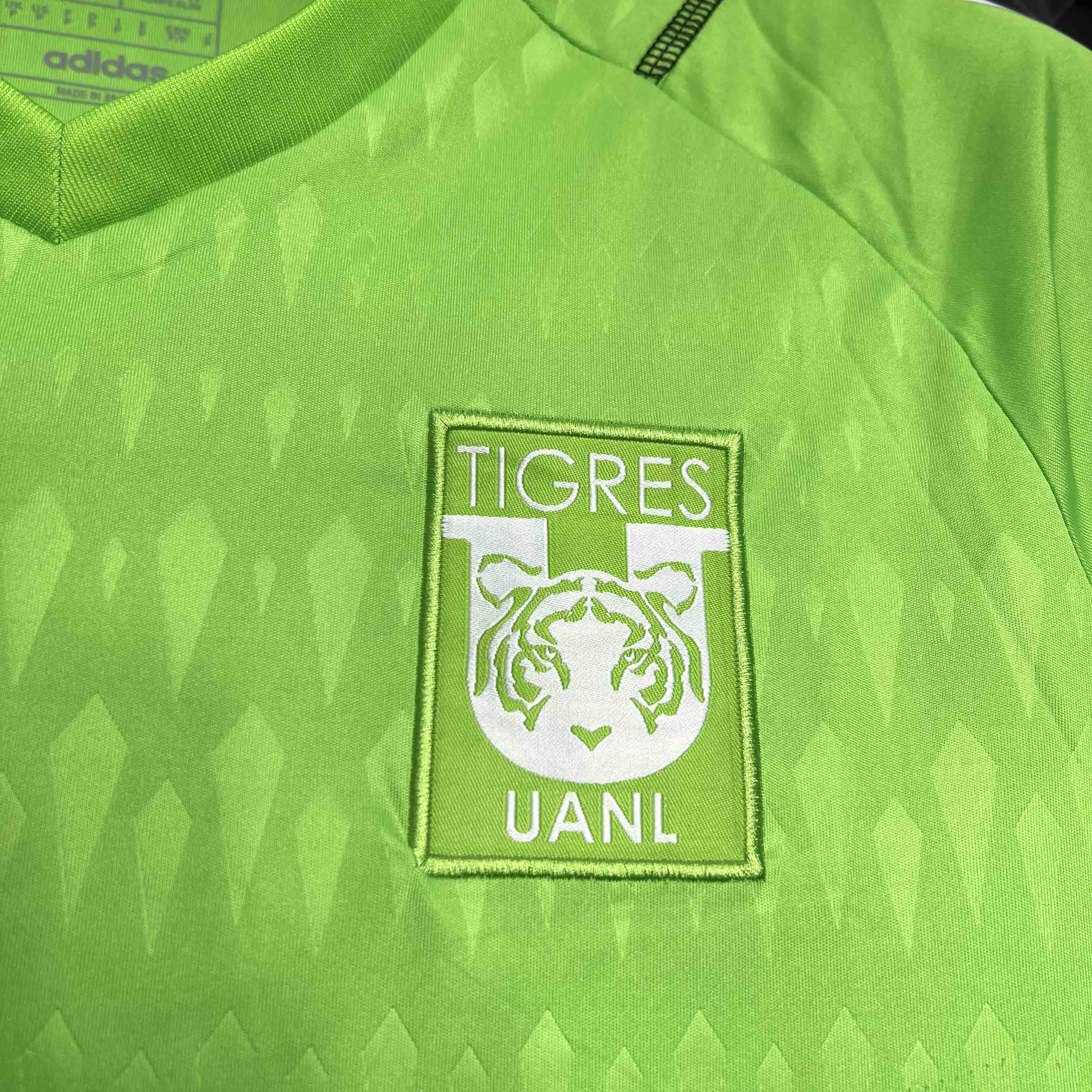 Tigres UANL 24-25 Green Goalkeeper Jersey - Fans Version - UnitedFutballJersey