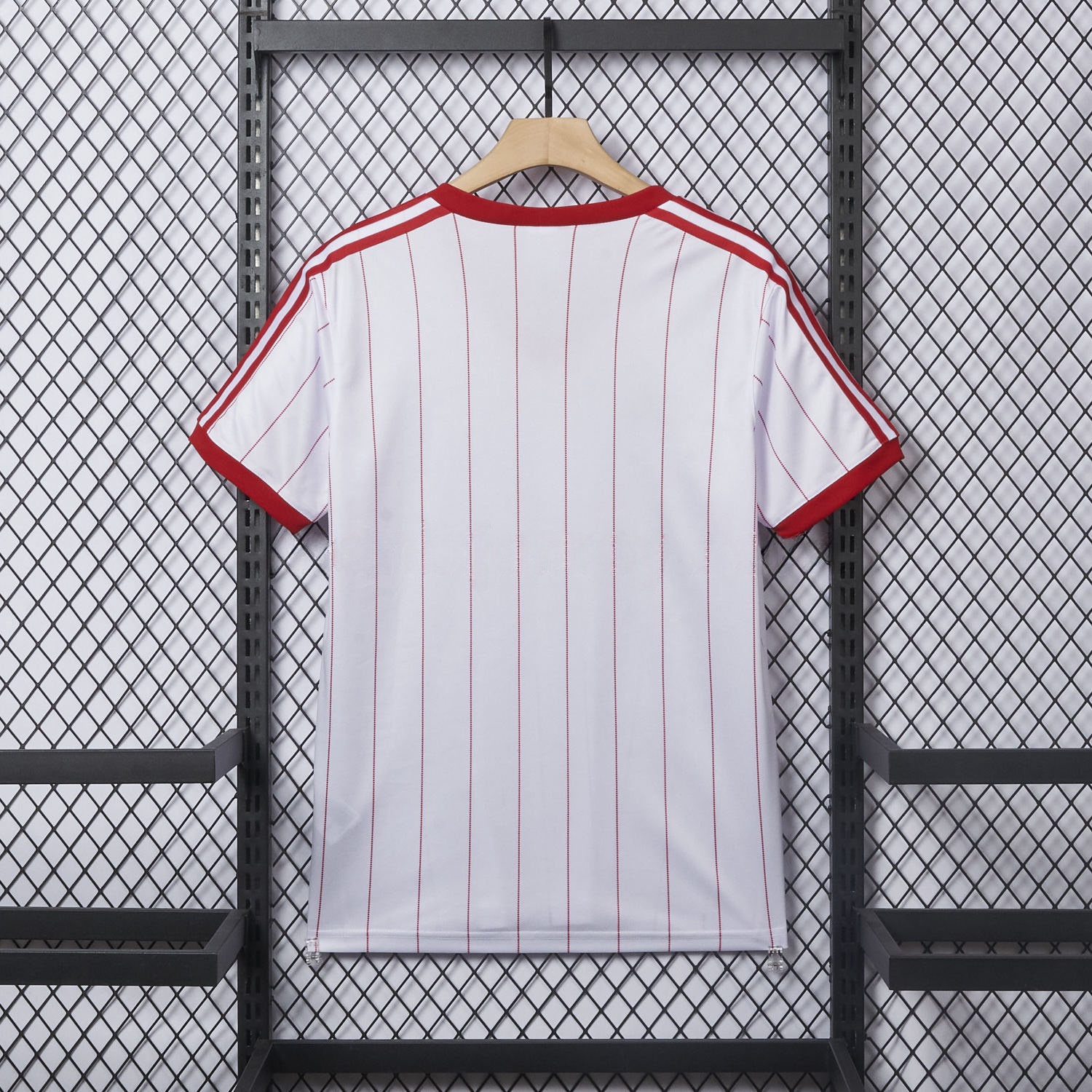 Retro Hamburger SV 83-84 Home Jersey - UnitedFutballJersey