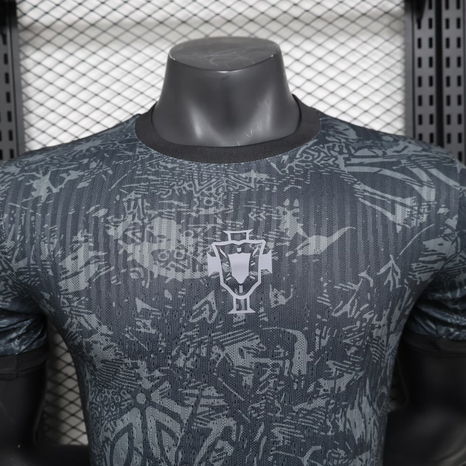 Portugal 2024-25 COMMA C.Ronaldo Black Special Edition Jersey - Player Version - UnitedFutballJersey