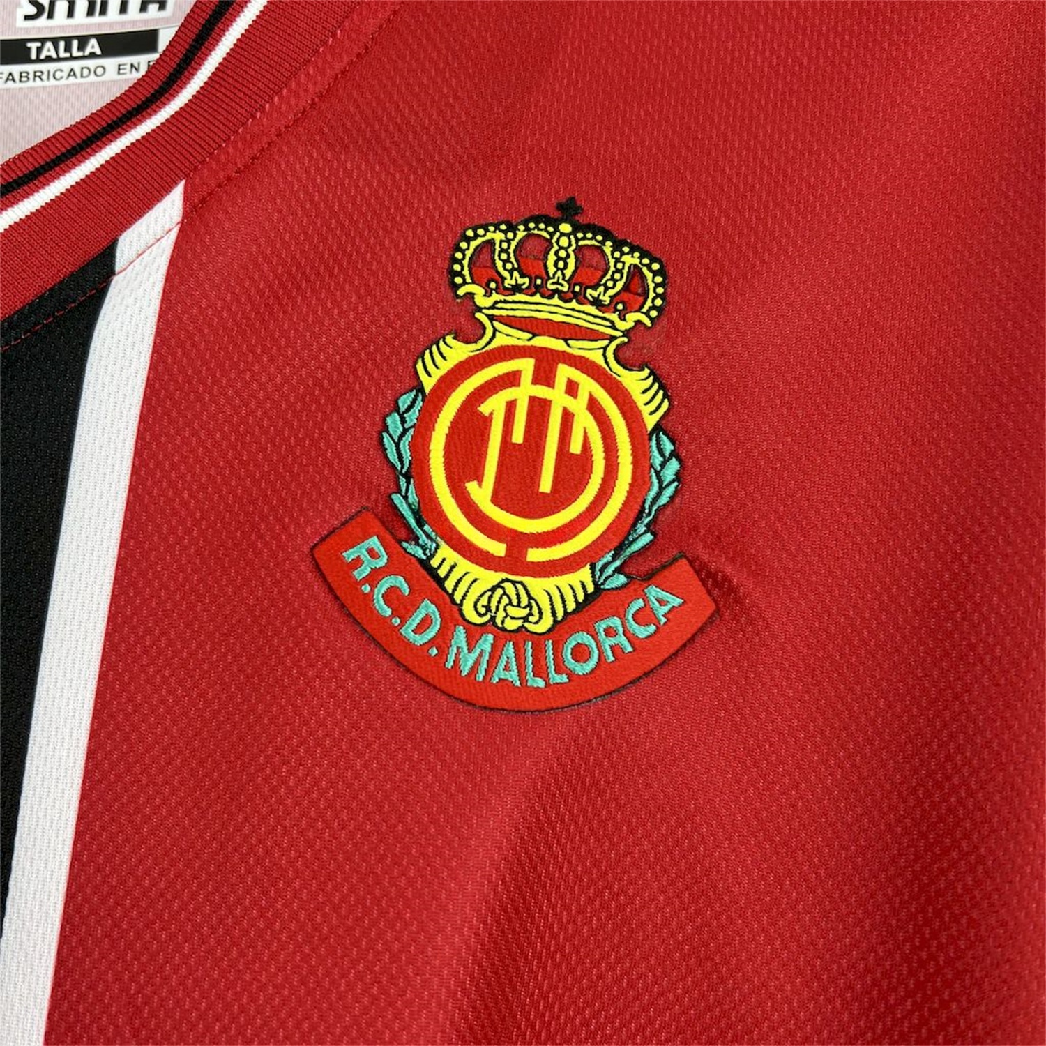 Retro Mallorca 2001-02 Home Jersey - UnitedFutballJersey