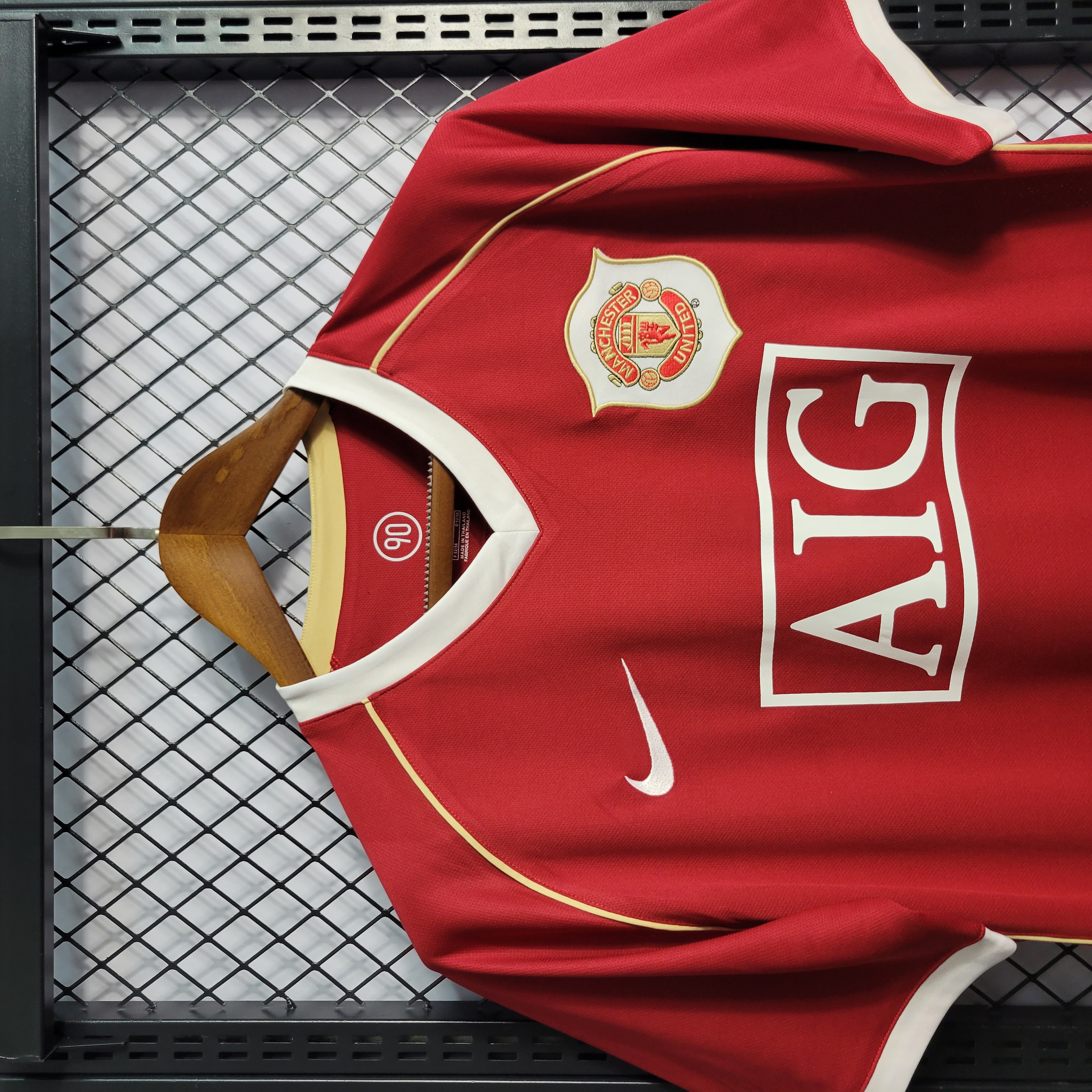 Manchester United Retro 06-07 Home Jersey - UnitedFutballJersey