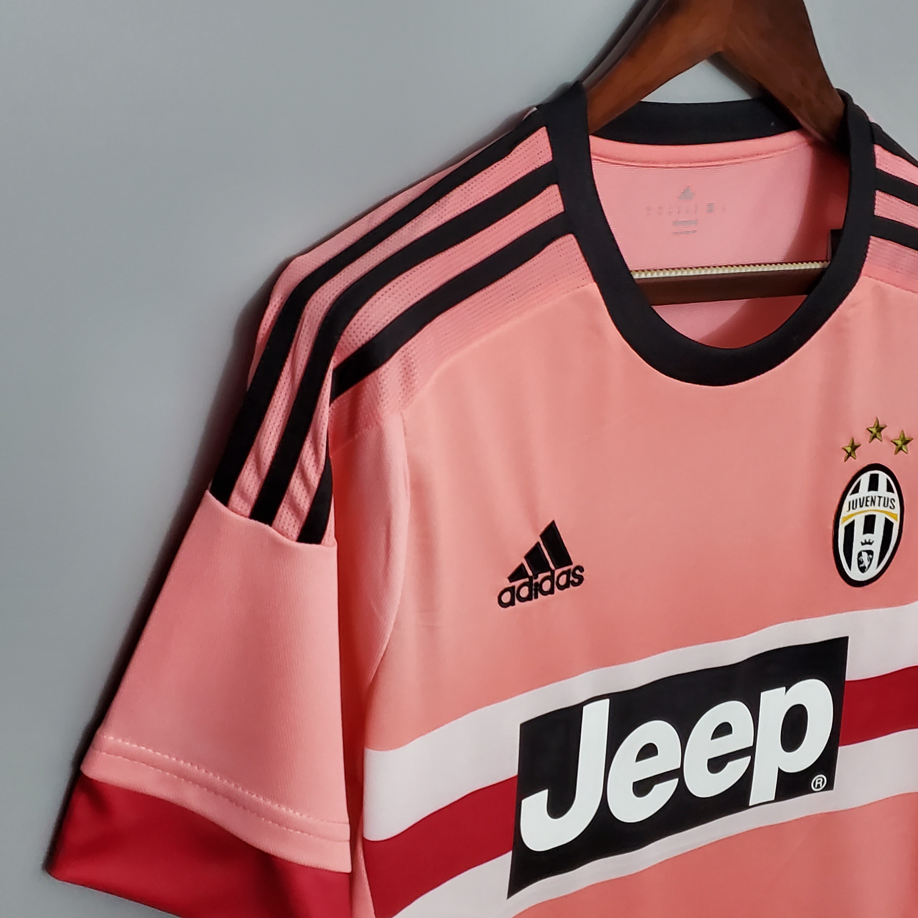 Retro Juventus 2015-16 Away Stadium Jersey - UnitedFutballJersey