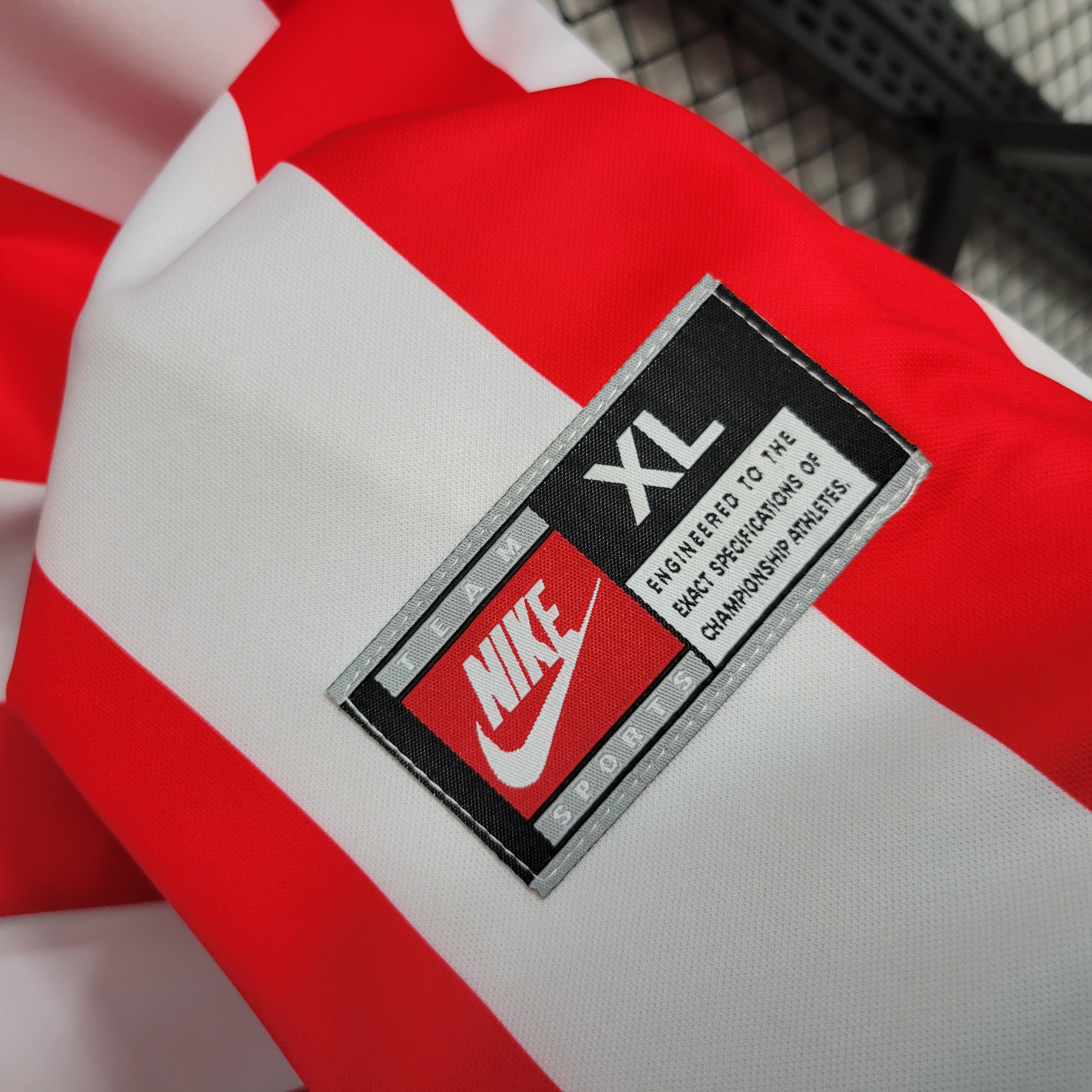 Retro Chivas de Guadalajara 96-97 Home Stadium Jersey - UnitedFutballJersey