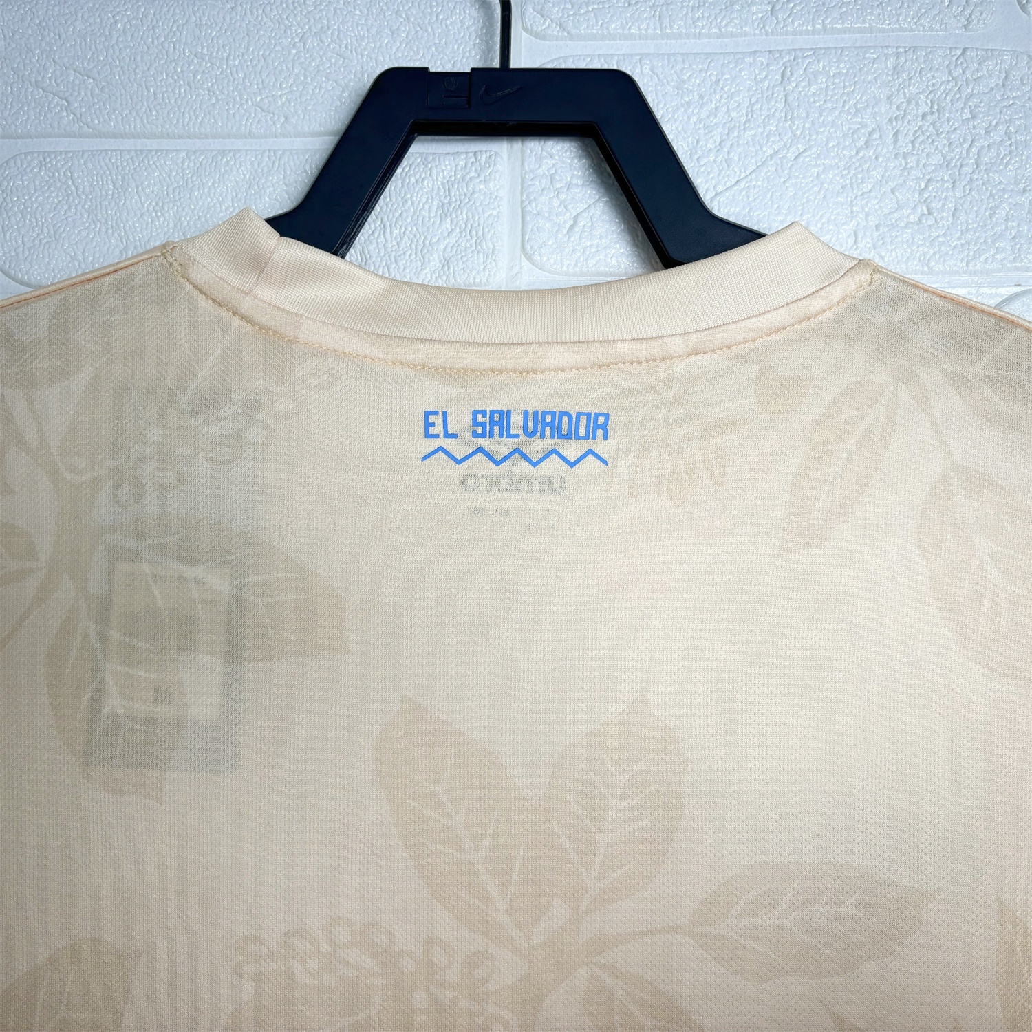 El Salvador 2025-26 Yellow Pre-Match Jersey - Fans Version - UnitedFutballJersey