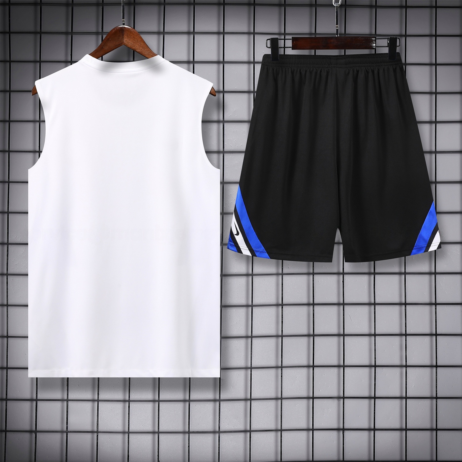 Inter Milan 25-26 Vest Training Set - White Vest & Black Shorts - UnitedFutballJersey