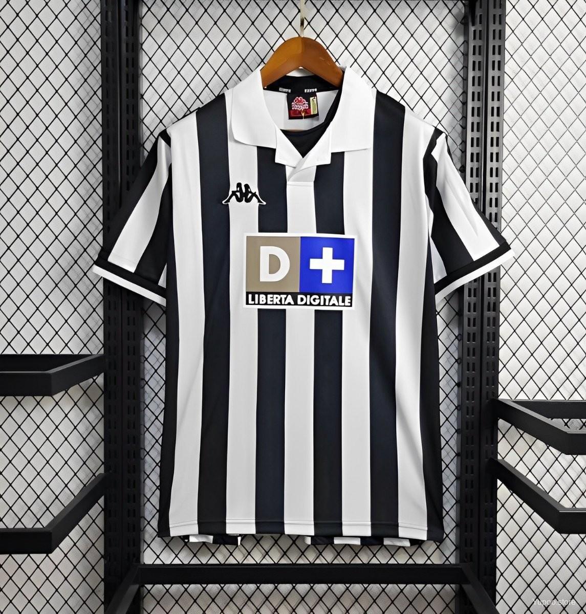 Retro Juventus 1998-99 Home Stadium Jersey - UnitedFutballJersey