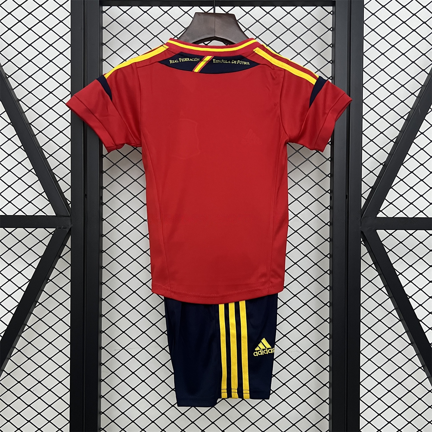 Retro Spain 2012 Home Kids Kit - UnitedFutballJersey