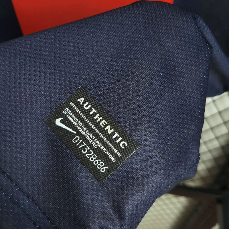 Retro Paris Saint-Germain PSG 2013-14 Home Jersey - UnitedFutballJersey
