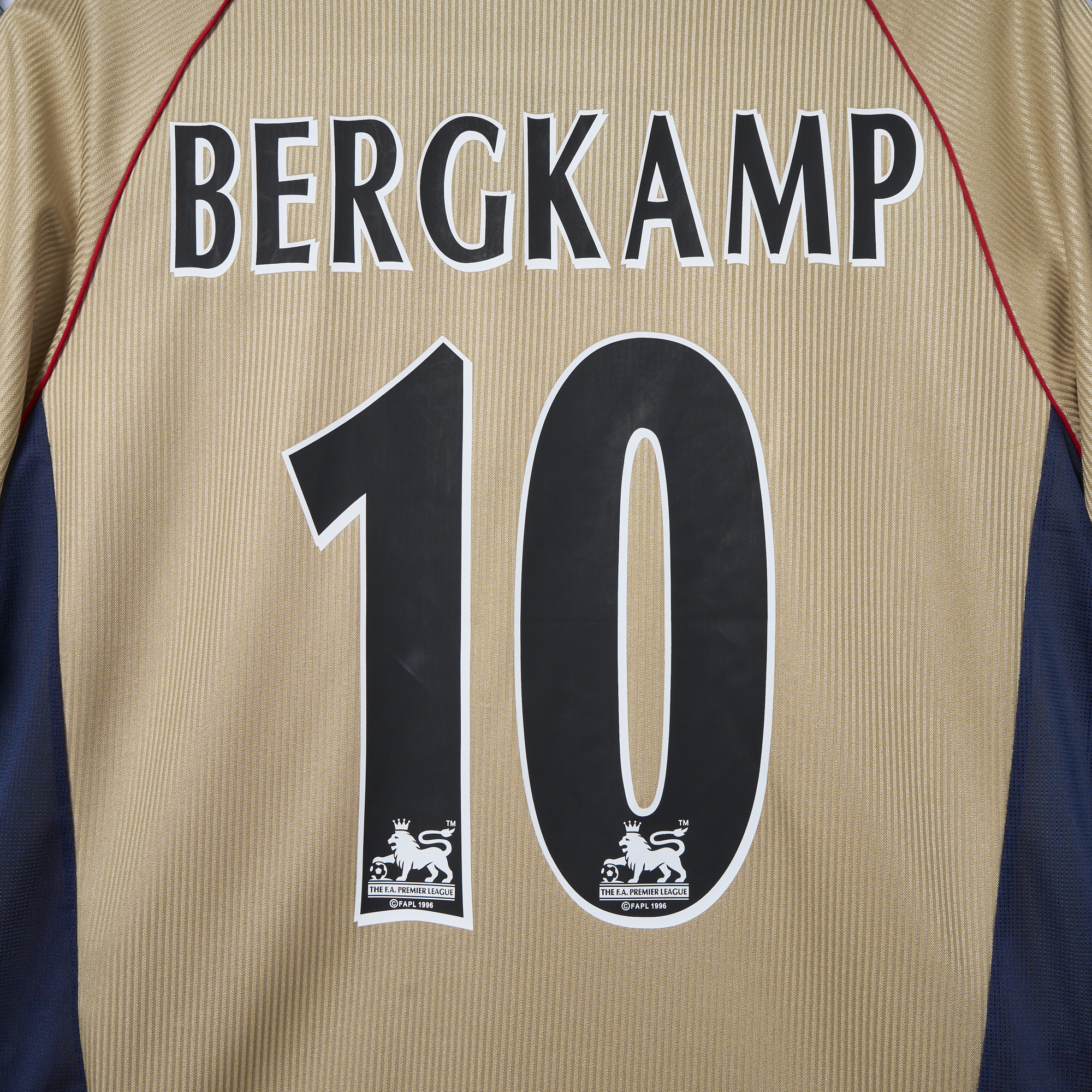 Retro Arsenal 2001-02 Away Stadium Jersey - UnitedFutballJersey