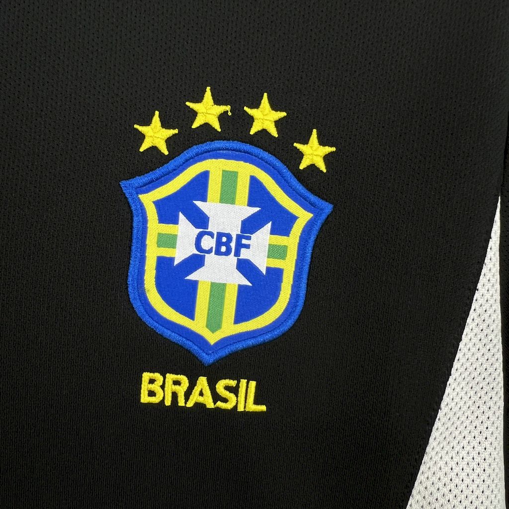 Retro Brazil 2002 Black Goalkeeper Jersey - UnitedFutballJersey