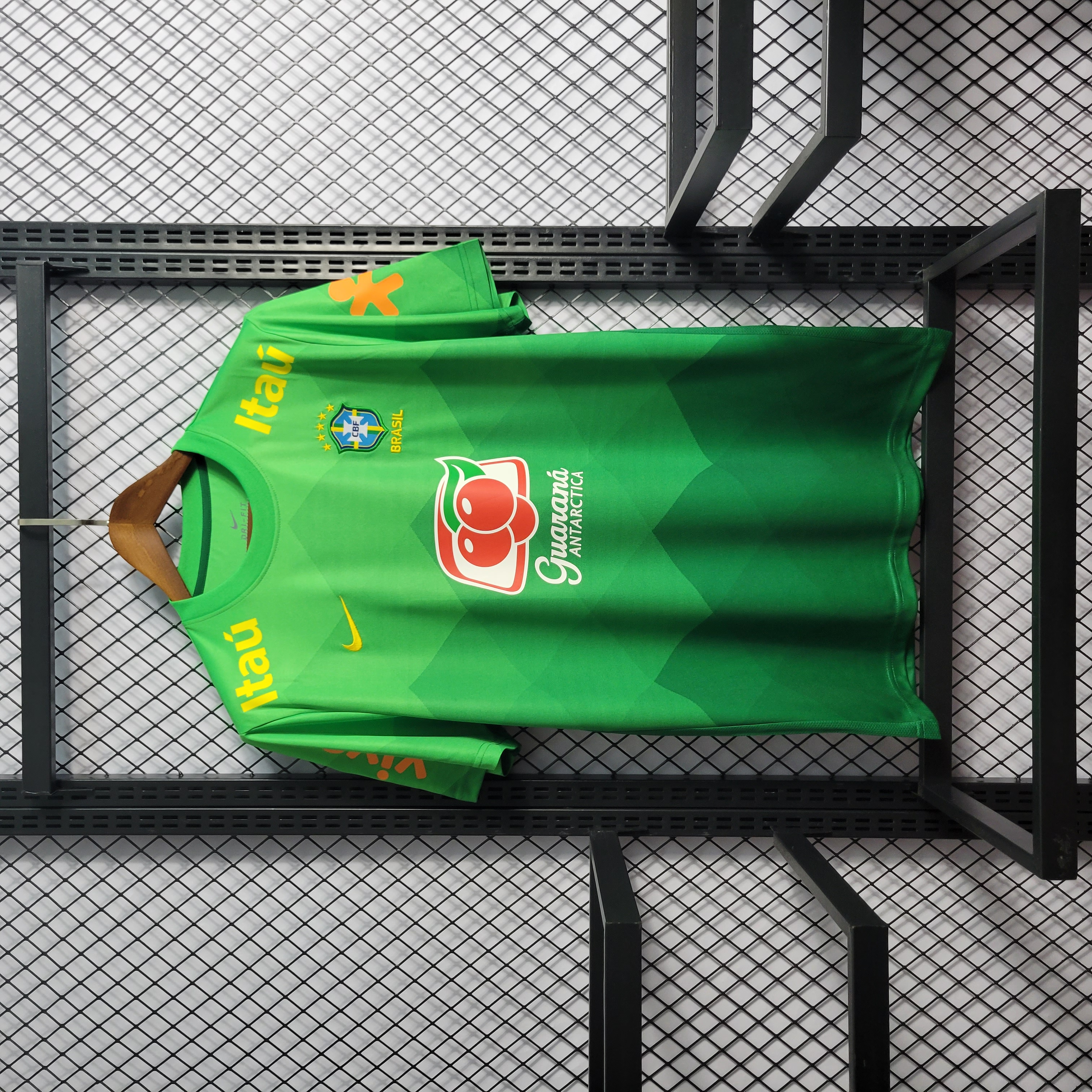 Retro Brazil 2020 Green Training Jersey - UnitedFutballJersey