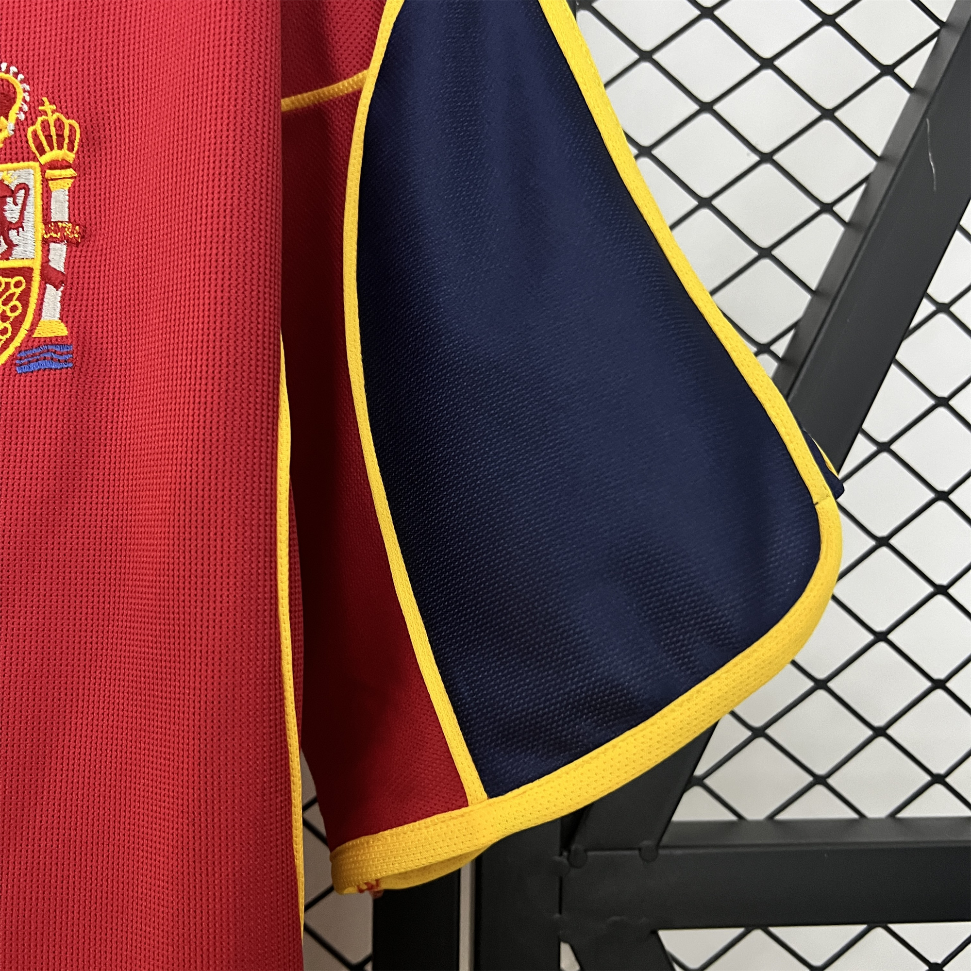 Retro Spain 2000 Home Jersey - UnitedFutballJersey