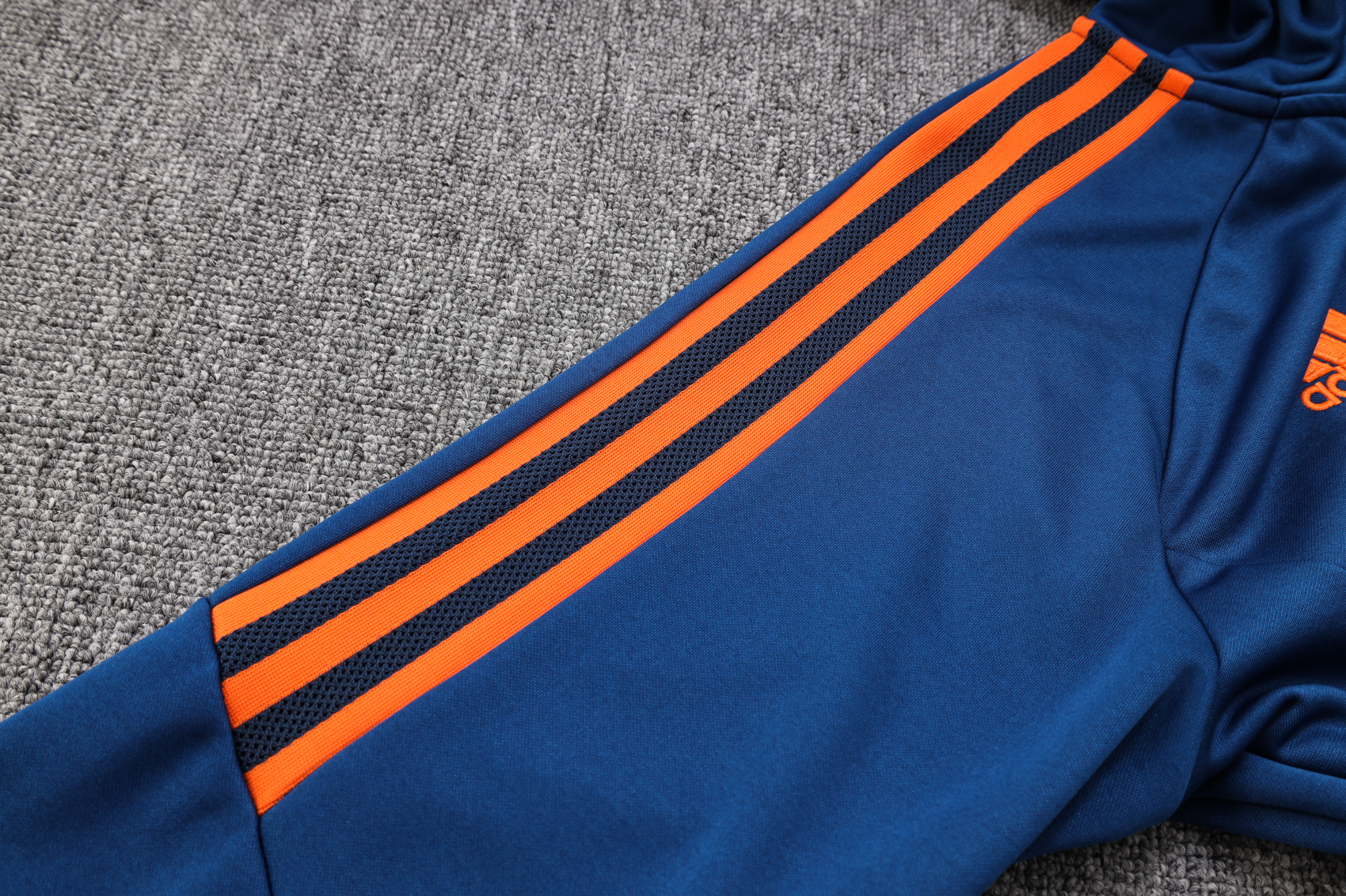 Manchester United 23-24 Hoodie Jacket Training Tracksuit -Blue - UnitedFutballJersey