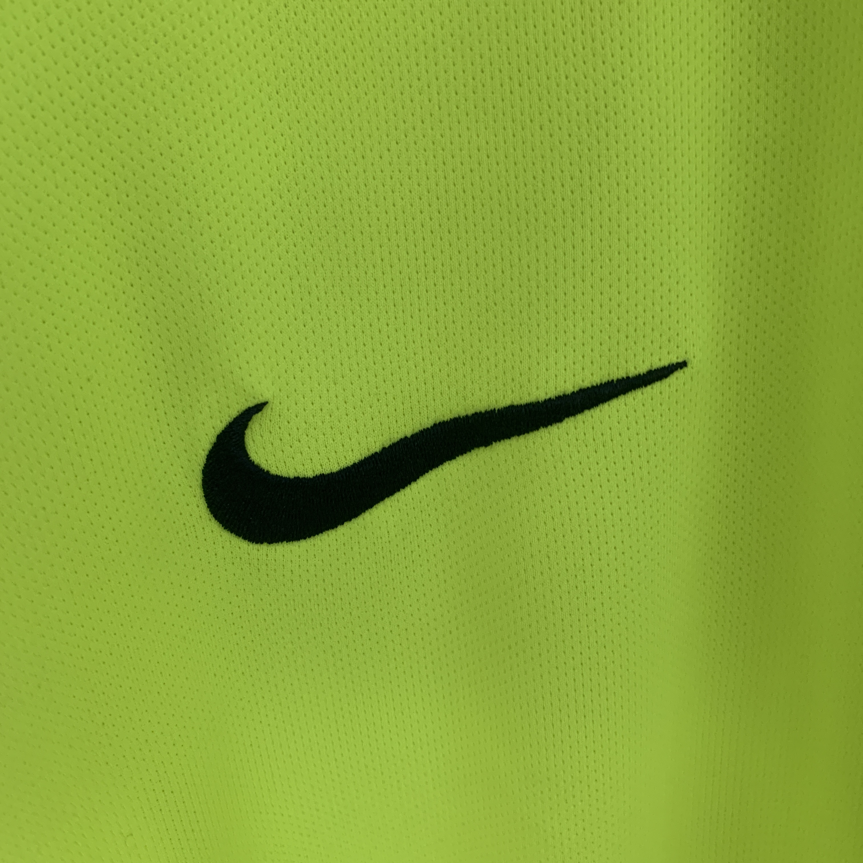 B.A.R.S.A Retro 05-06 Away Stadium Long Sleeve Jersey - UnitedFutballJersey