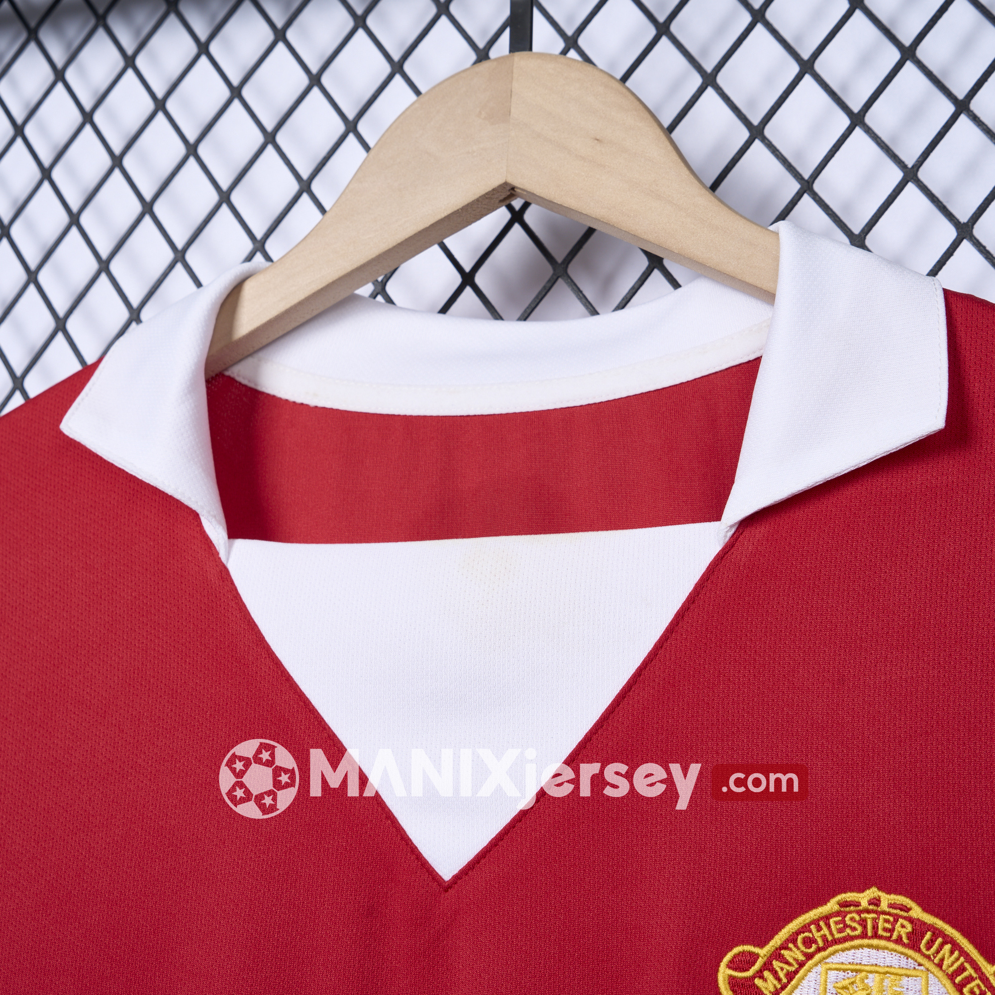 Retro Manchester United 1972-73 Home Jersey - UnitedFutballJersey