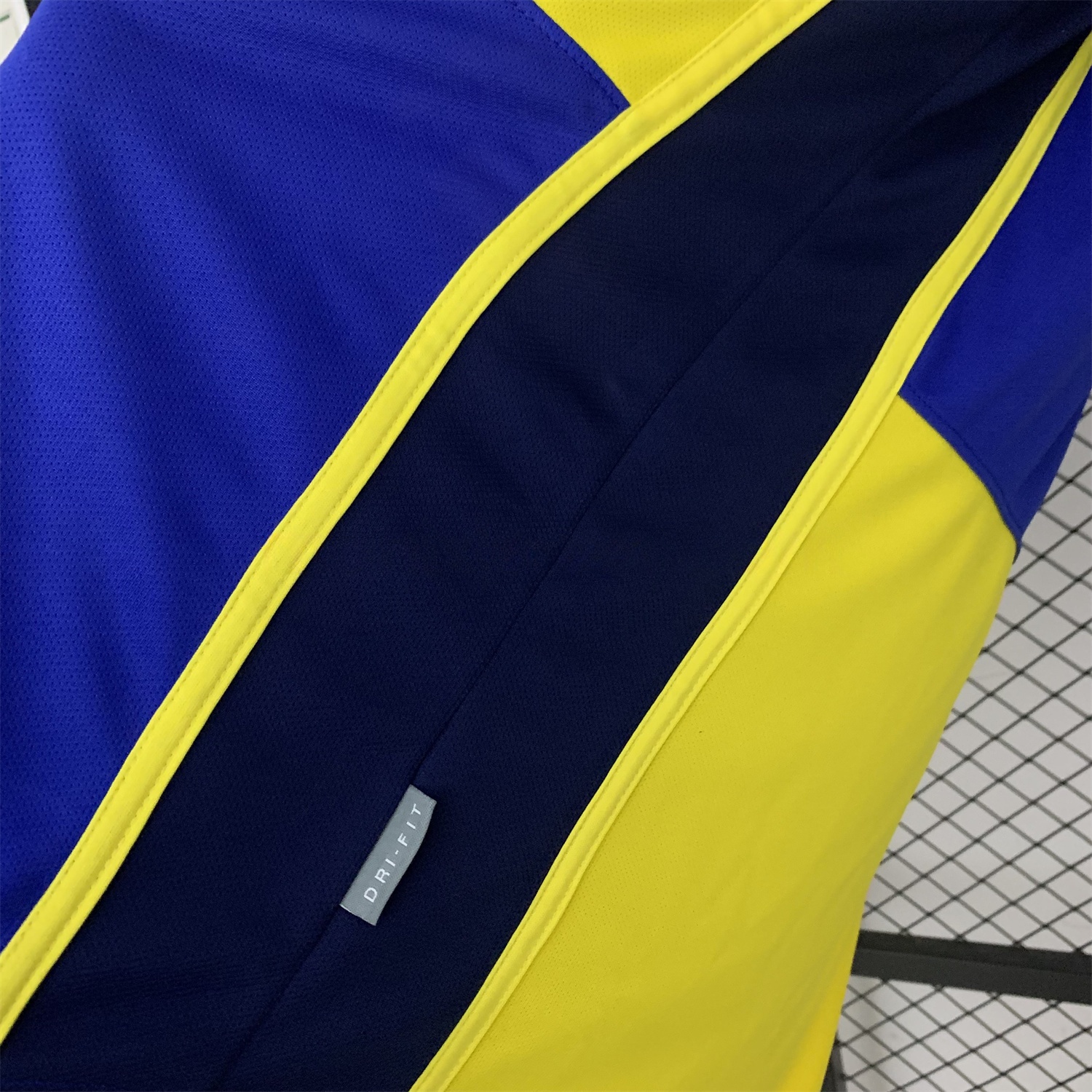 Retro Boca Juniors 2002-03 Home Jersey - UnitedFutballJersey