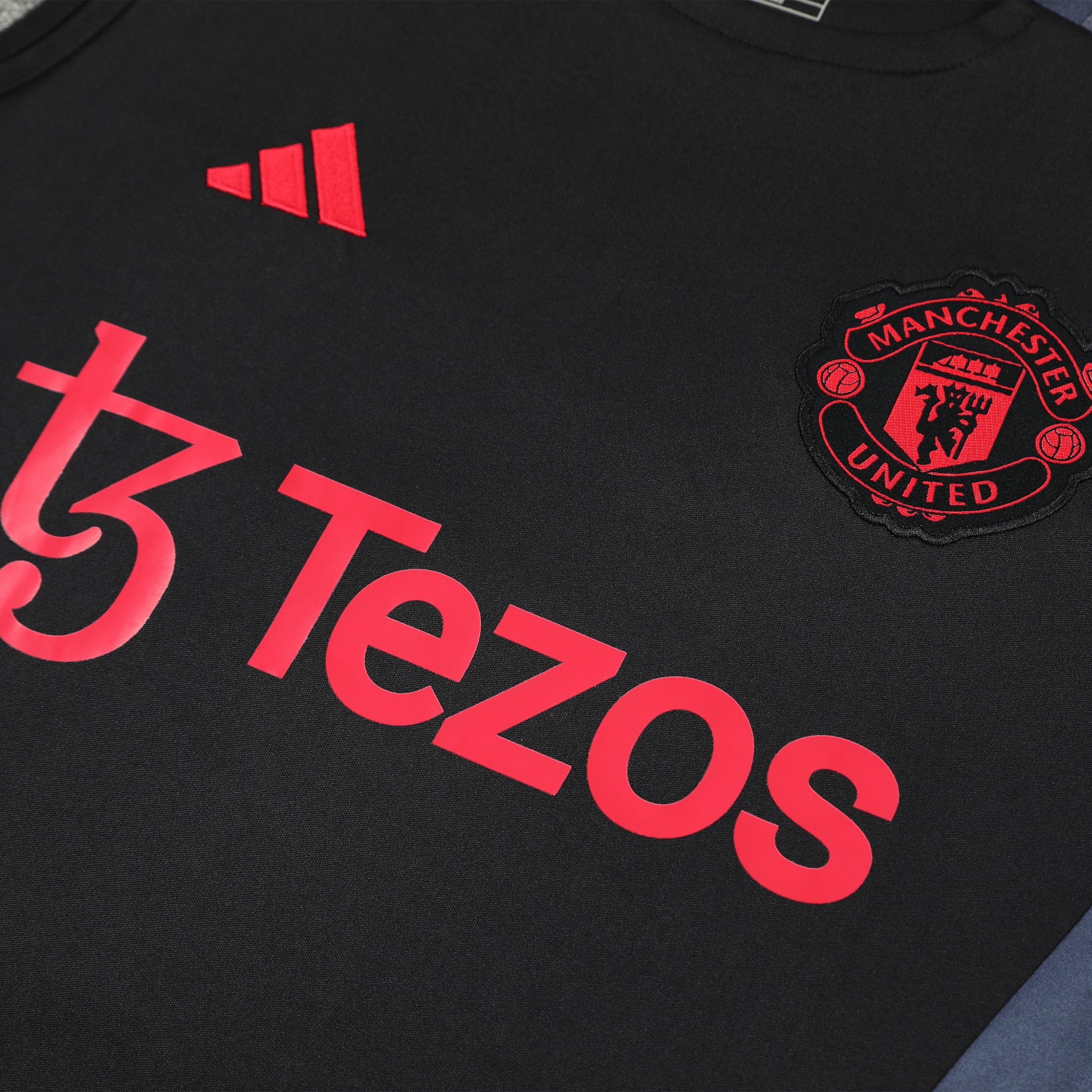 Manchester United 24-25 Vest Training Set - Black - UnitedFutballJersey